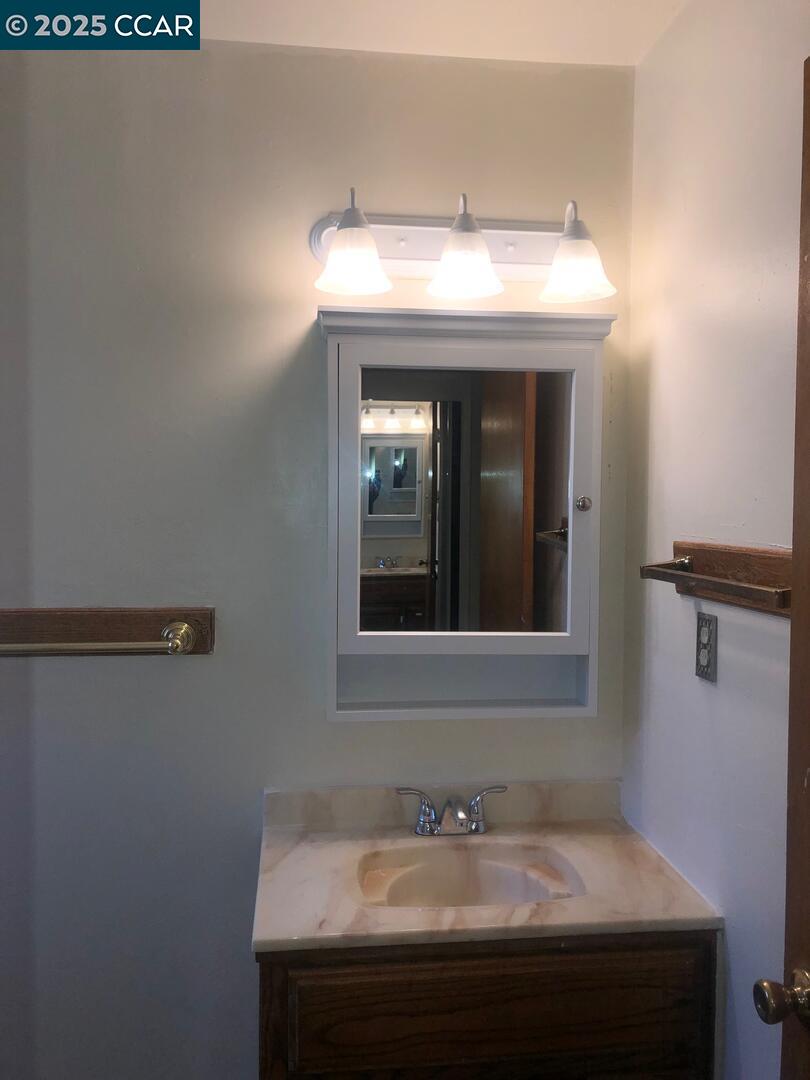 Detail Gallery Image 18 of 49 For 3088 Flannery Road, San Pablo,  CA 94806-1508 - 3 Beds | 2 Baths