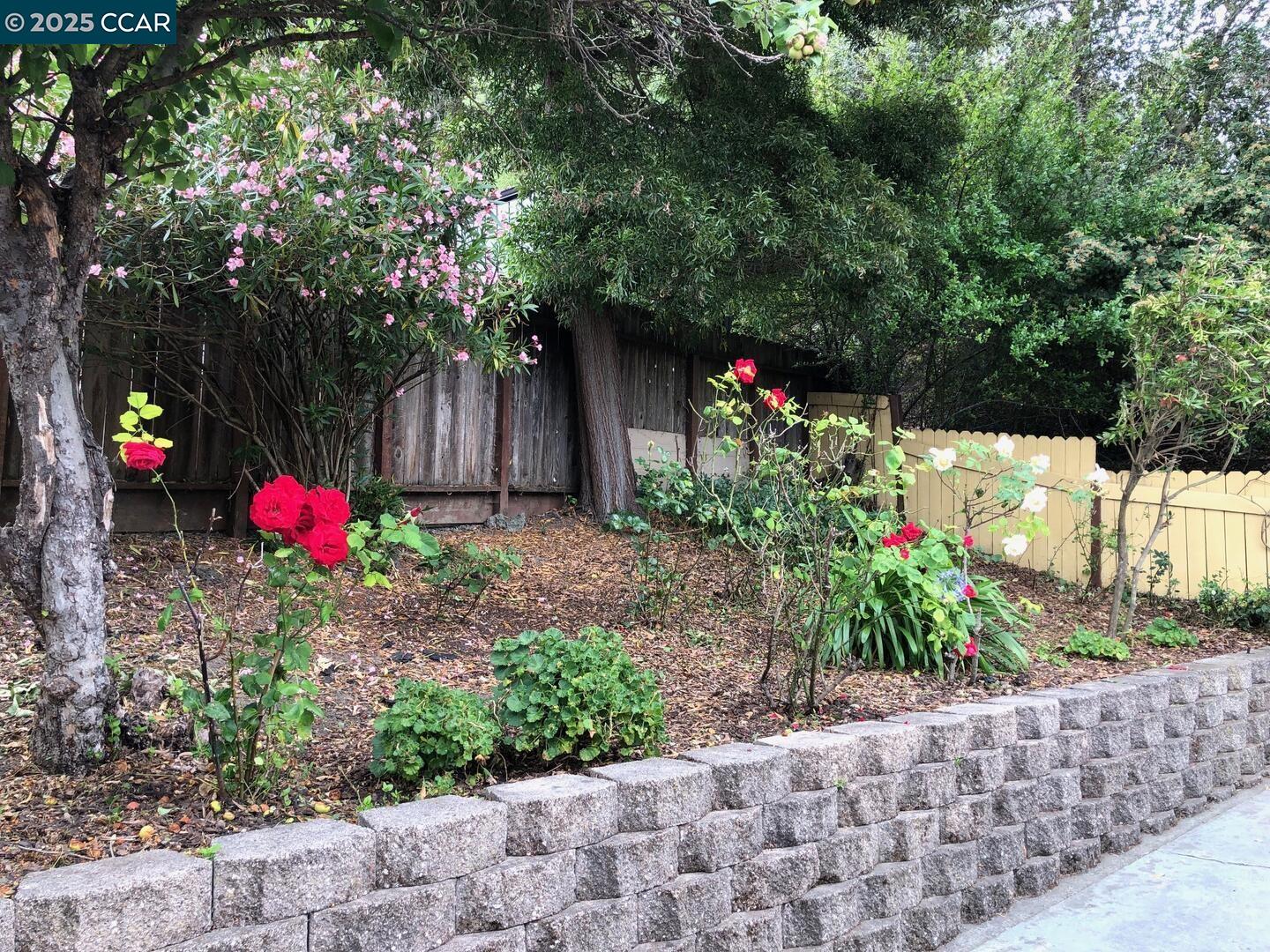 Detail Gallery Image 27 of 49 For 3088 Flannery Road, San Pablo,  CA 94806-1508 - 3 Beds | 2 Baths