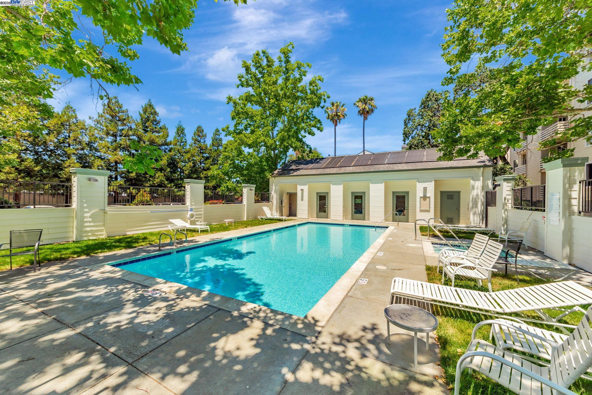 Detail Gallery Image 32 of 34 For 929 E El Camino Real 128j,  Sunnyvale,  CA 94087-3772 - 2 Beds | 2 Baths