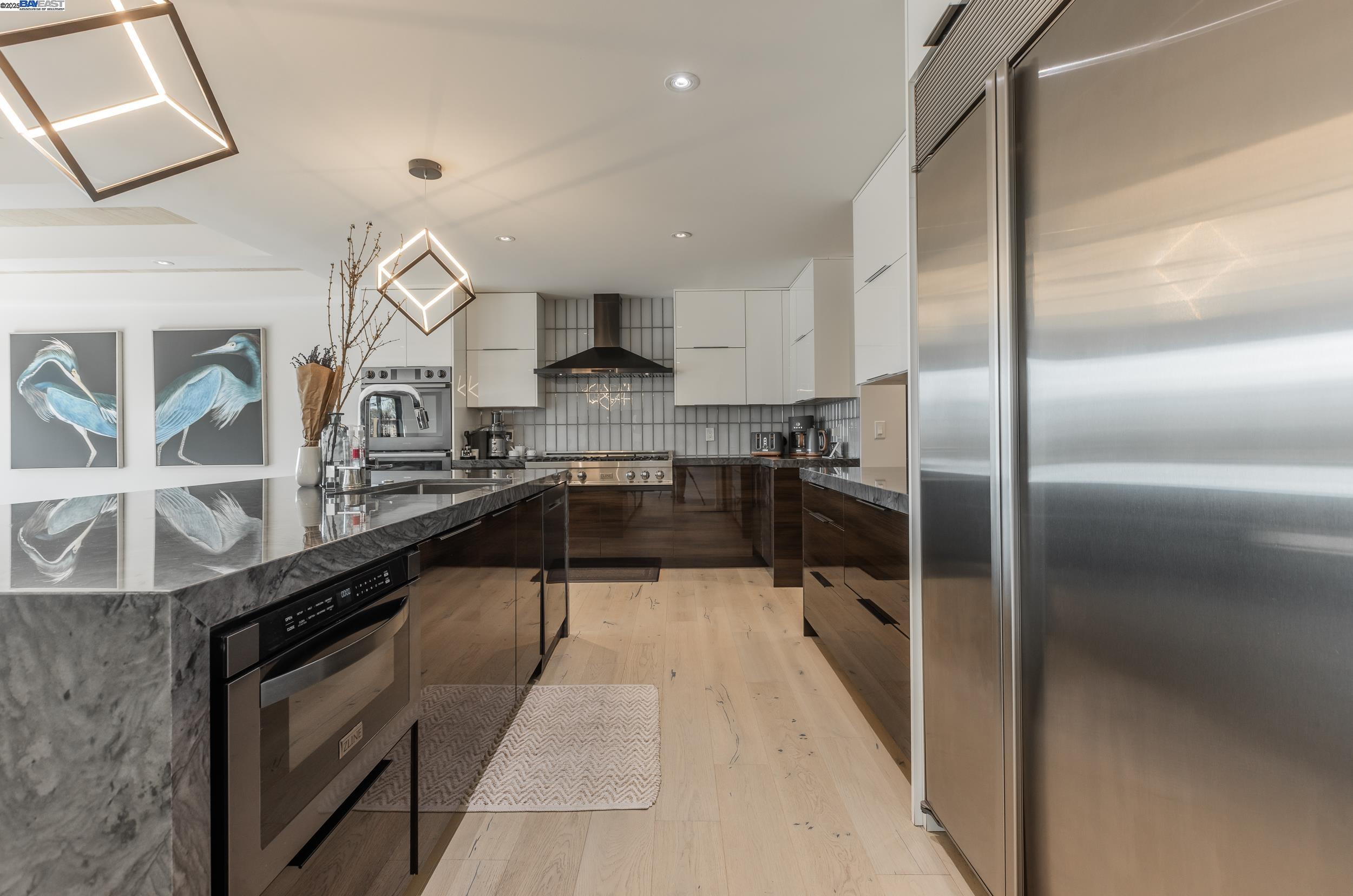 Detail Gallery Image 12 of 43 For 5 Sky Terrace, Danville,  CA 94526 - 4 Beds | 3 Baths
