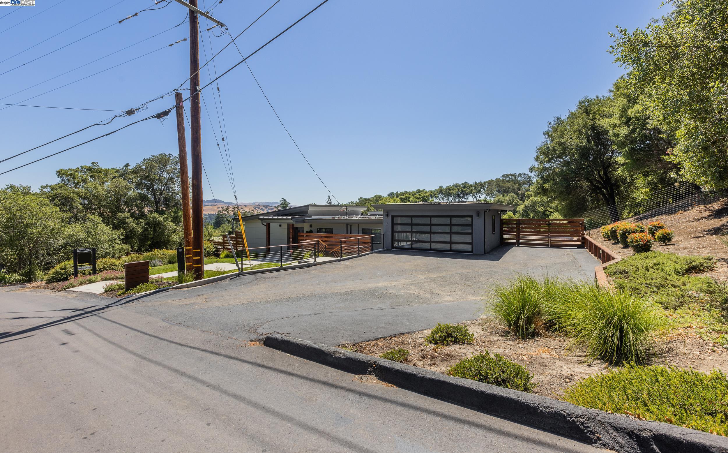 Detail Gallery Image 31 of 43 For 5 Sky Terrace, Danville,  CA 94526 - 4 Beds | 3 Baths