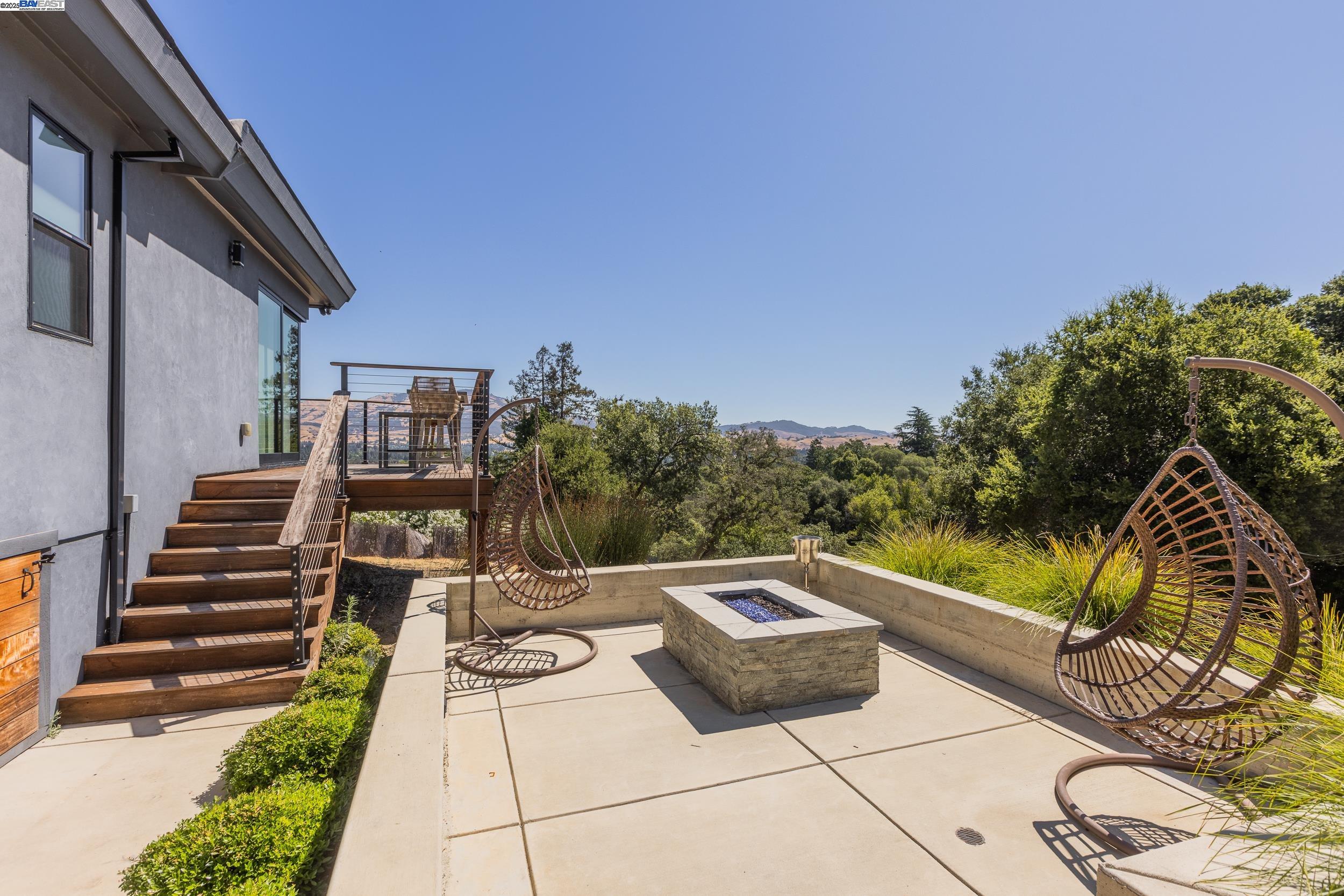 Detail Gallery Image 35 of 43 For 5 Sky Terrace, Danville,  CA 94526 - 4 Beds | 3 Baths