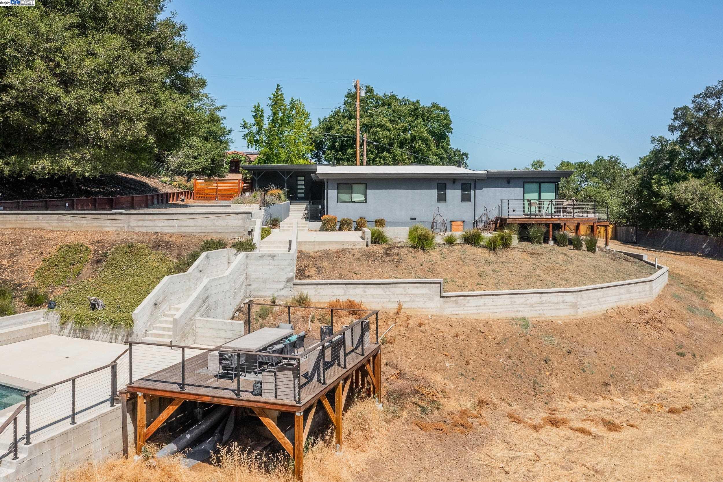 Detail Gallery Image 38 of 43 For 5 Sky Terrace, Danville,  CA 94526 - 4 Beds | 3 Baths