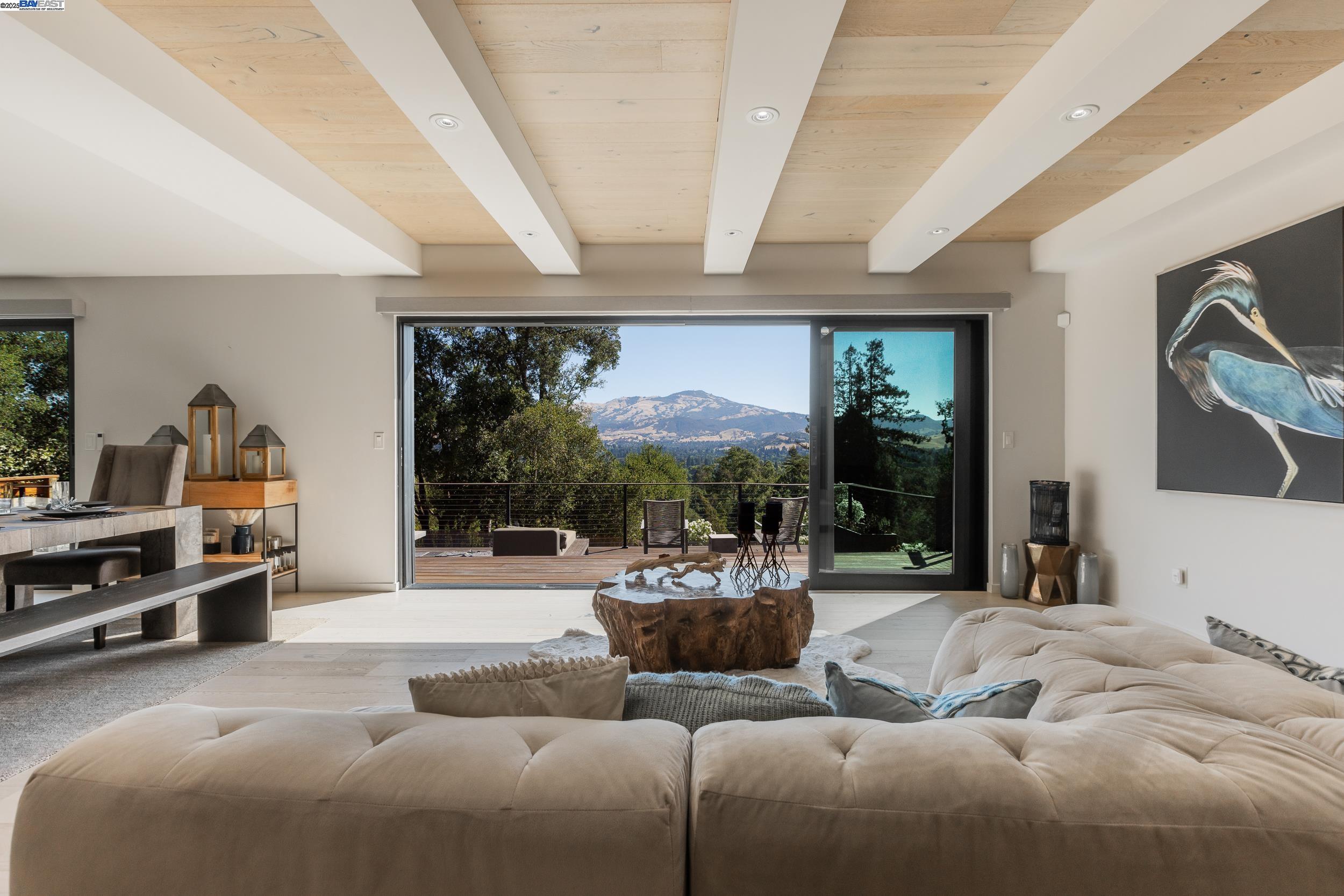 Detail Gallery Image 10 of 43 For 5 Sky Terrace, Danville,  CA 94526 - 4 Beds | 3 Baths
