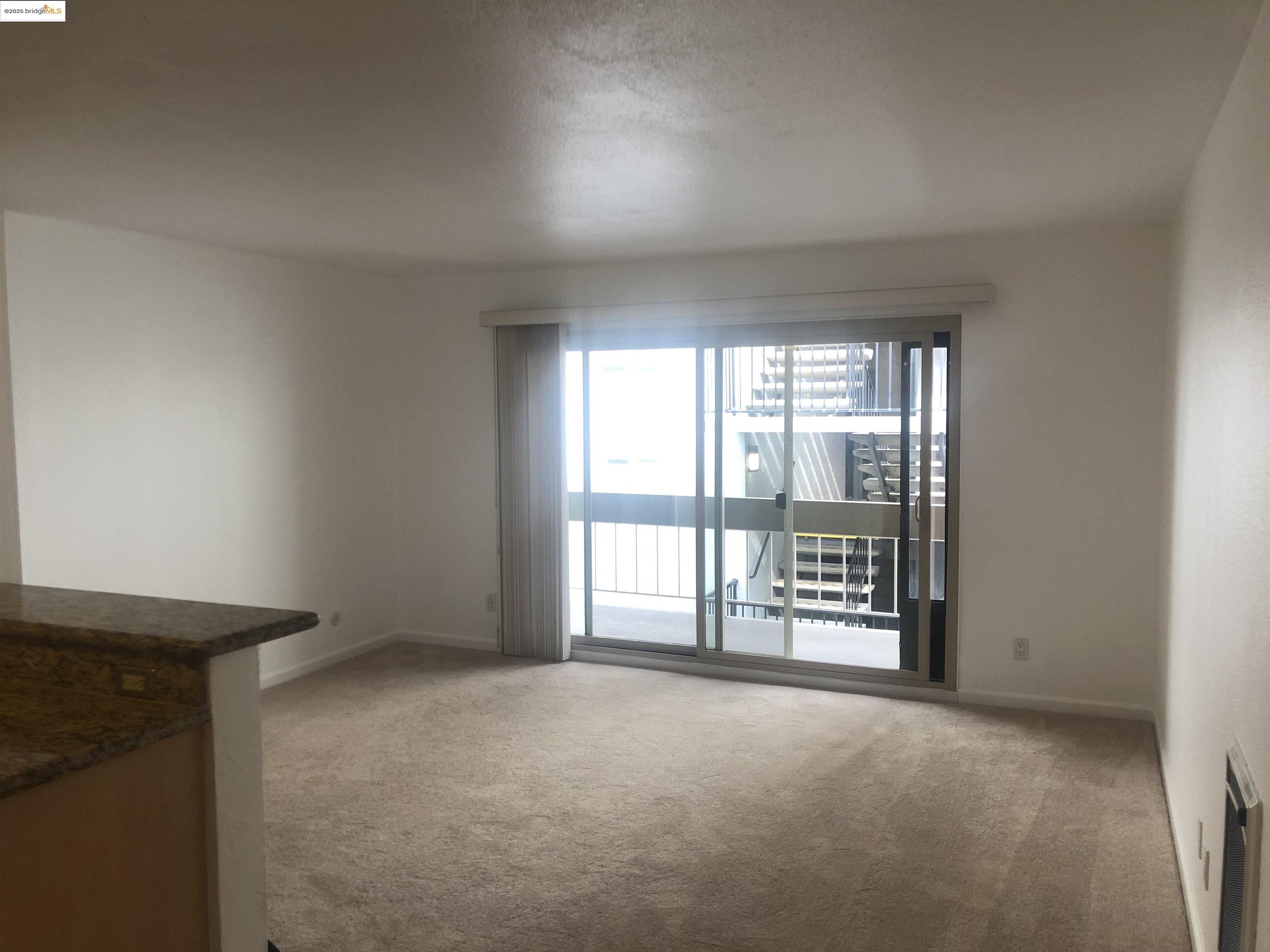 Photo #10: 41104291 Listing: Photo #10