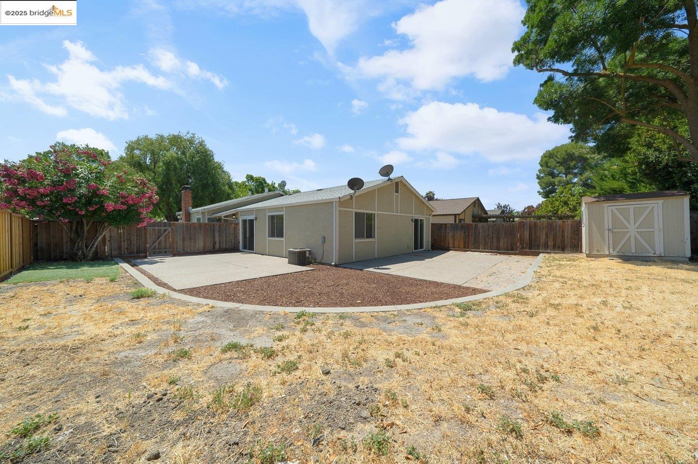 Detail Gallery Image 3 of 50 For 4148 Redwood Road, Livermore,  CA 94551 - 3 Beds | 2 Baths