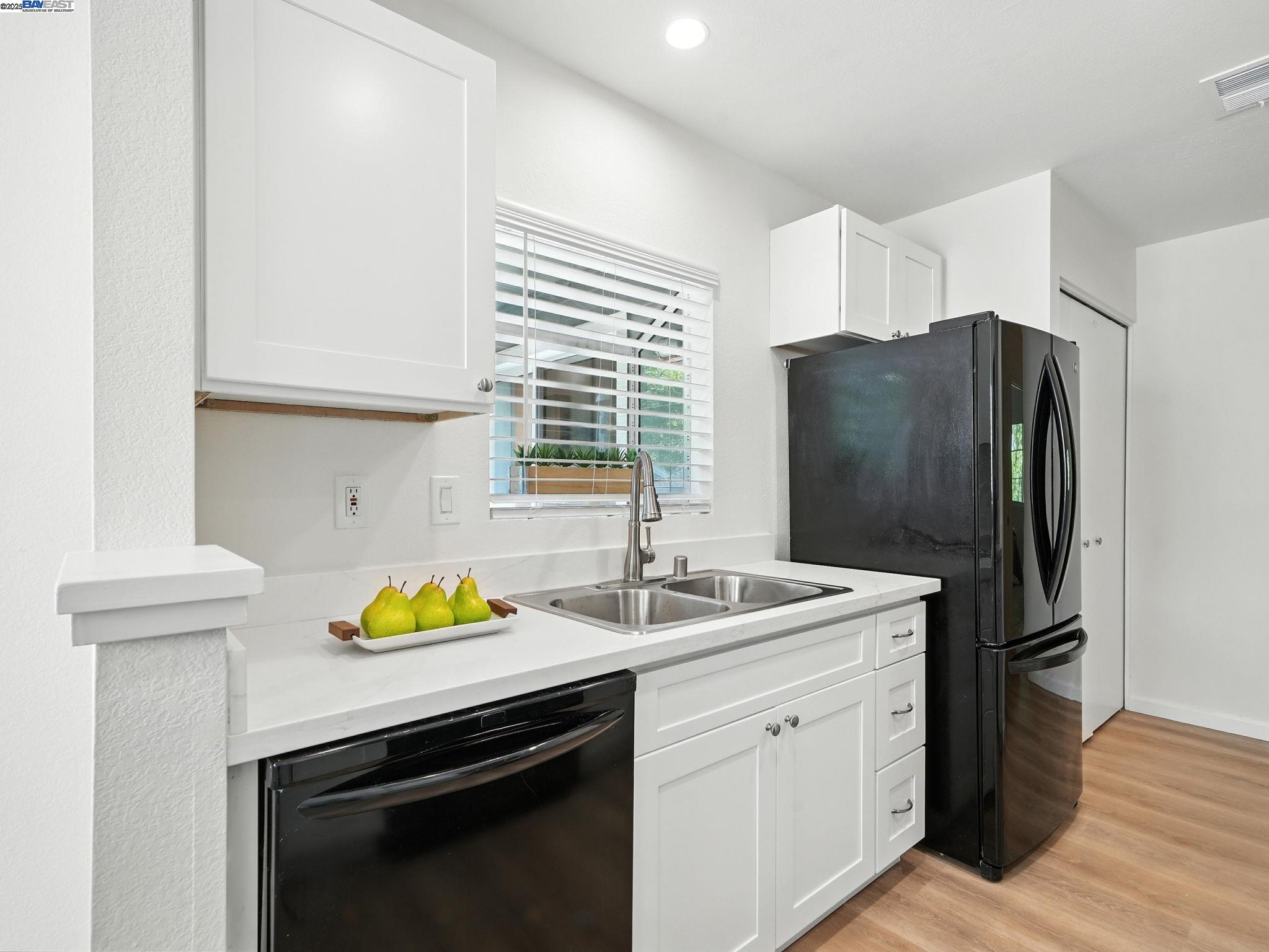 Photo #10: 41104295 Listing: Photo #10
