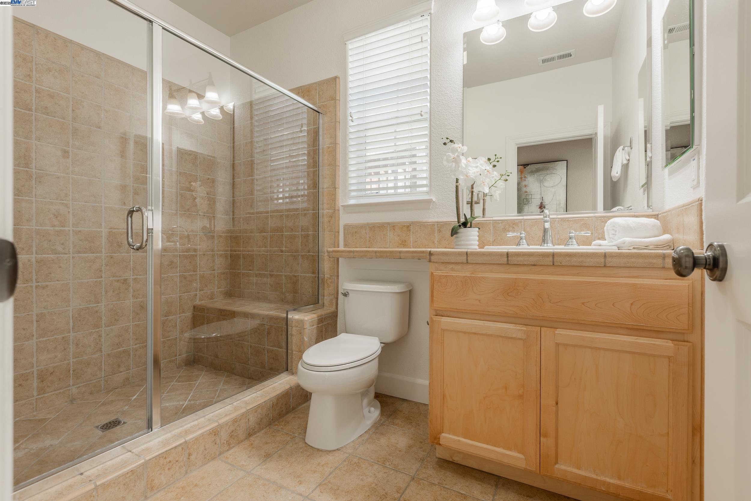 Detail Gallery Image 13 of 40 For 2159 Mornington Ln, San Ramon,  CA 94582 - 4 Beds | 3 Baths