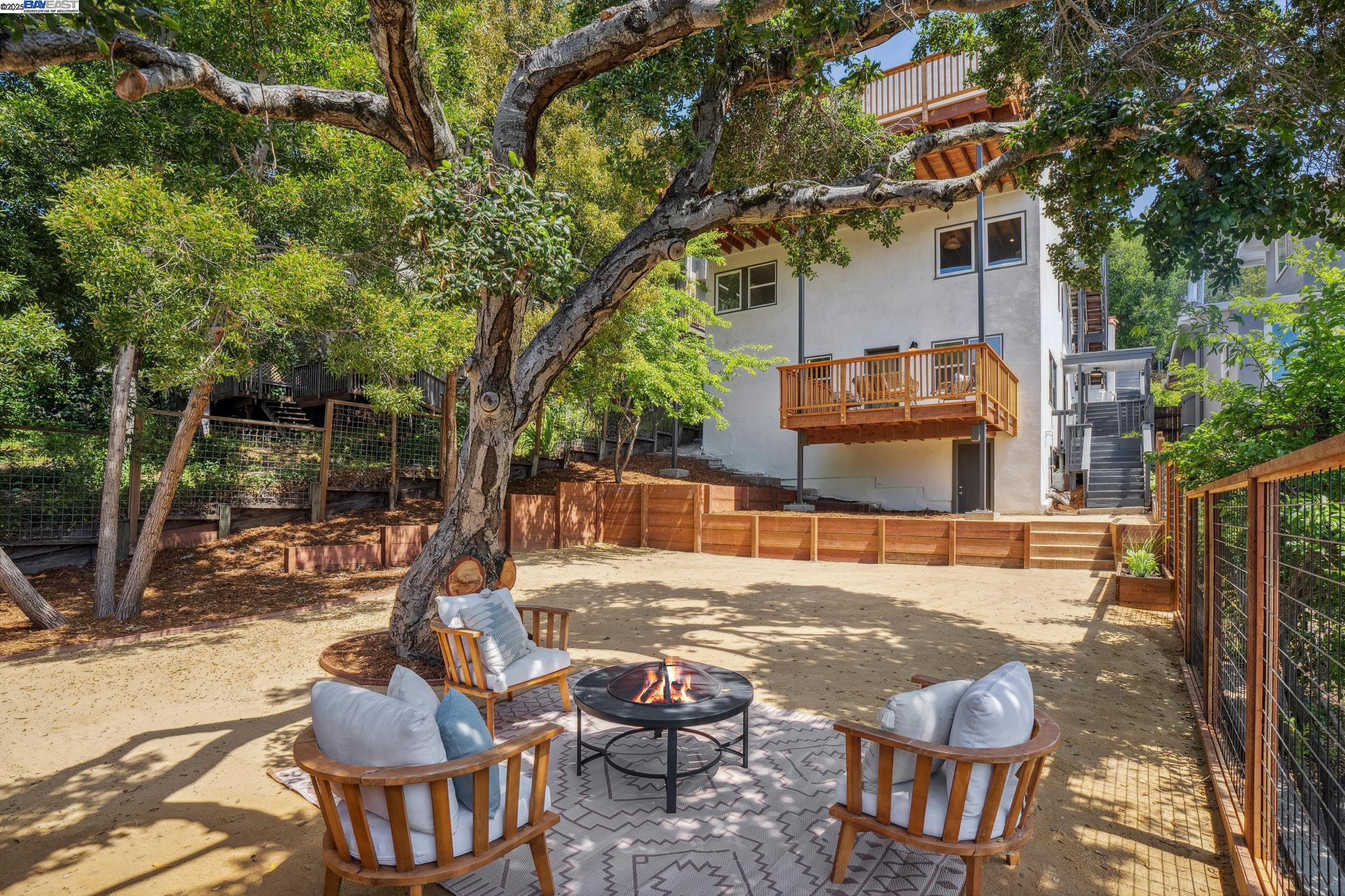 Detail Gallery Image 59 of 59 For 1127 Wellington Street, Oakland,  CA 94602 - 6 Beds | 4 Baths