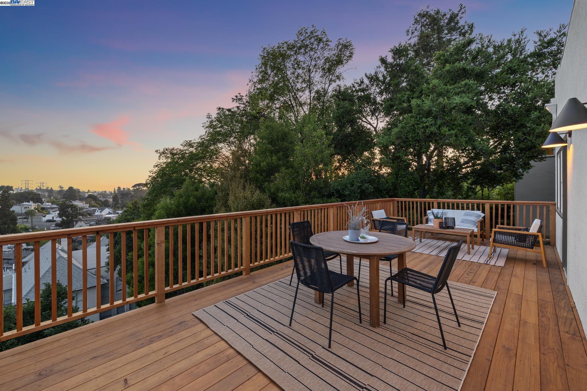 Detail Gallery Image 22 of 60 For 1129 Wellington Street, Oakland,  CA 94602 - – Beds | – Baths