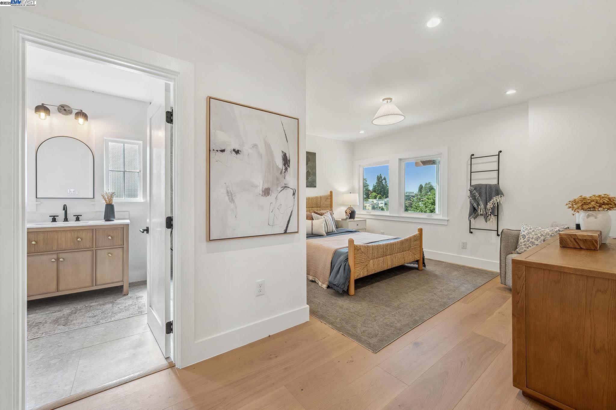 Detail Gallery Image 33 of 60 For 1129 Wellington Street, Oakland,  CA 94602 - – Beds | – Baths