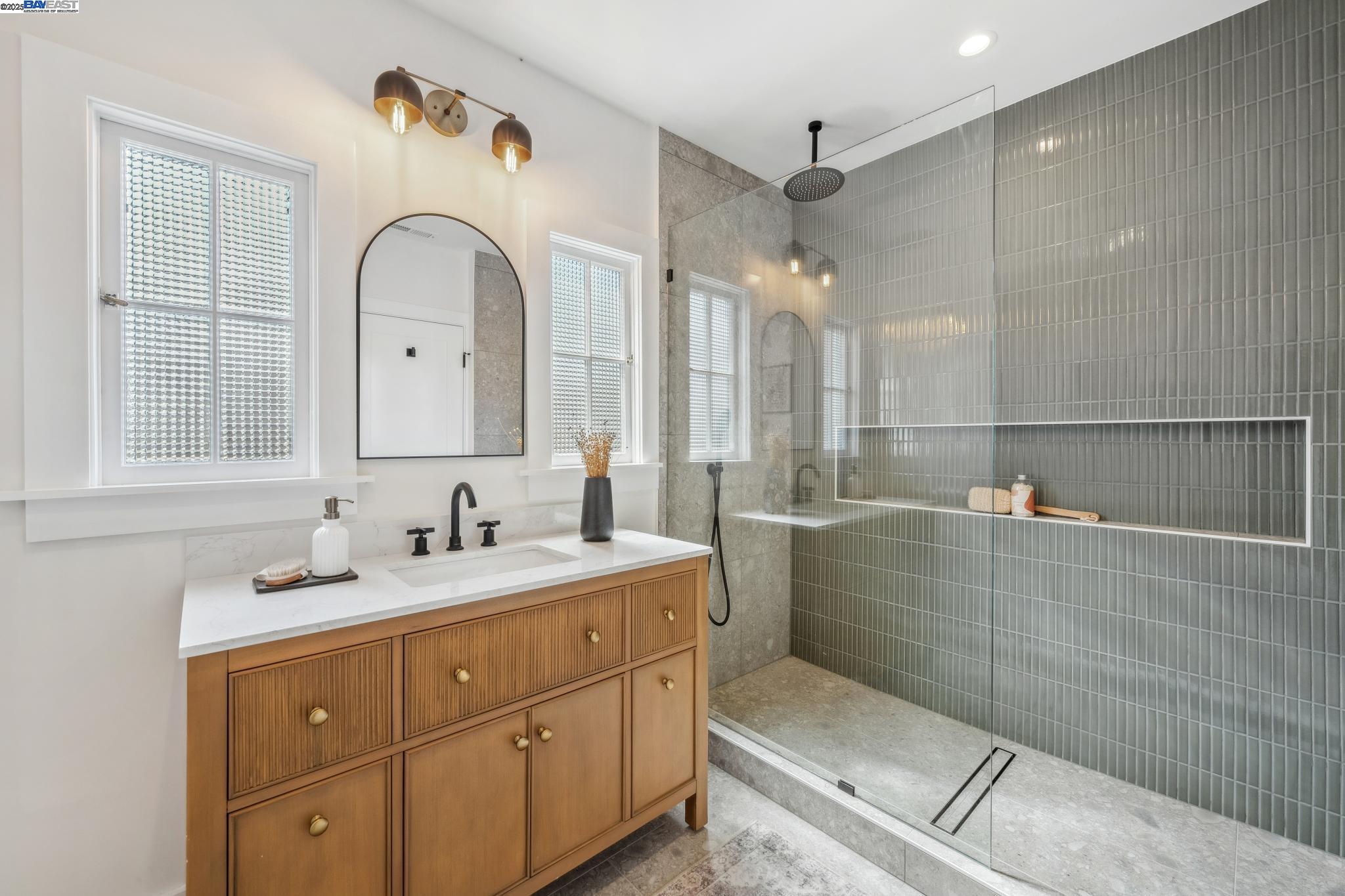 Detail Gallery Image 35 of 60 For 1129 Wellington Street, Oakland,  CA 94602 - – Beds | – Baths