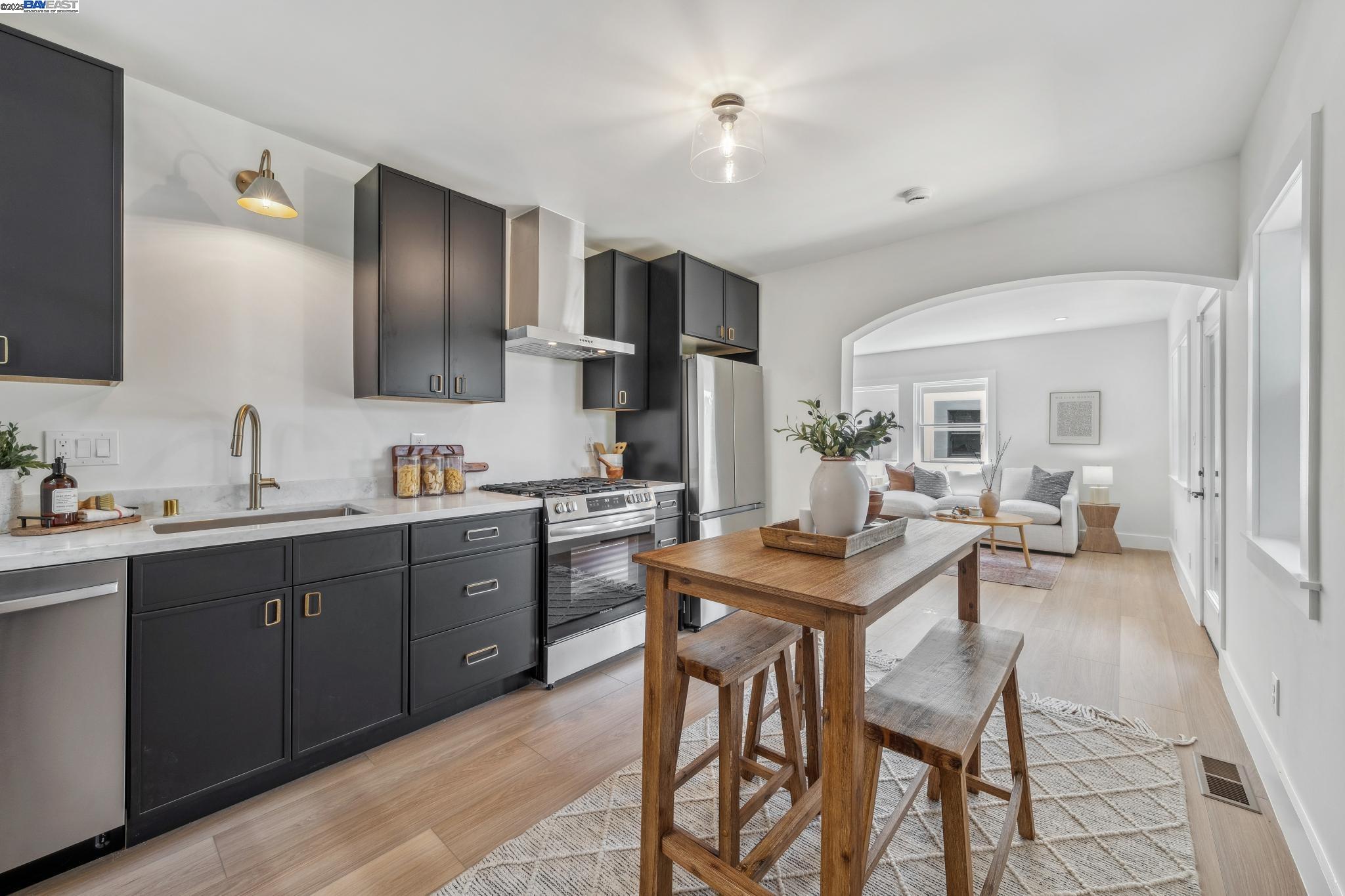 Detail Gallery Image 47 of 60 For 1129 Wellington Street, Oakland,  CA 94602 - – Beds | – Baths