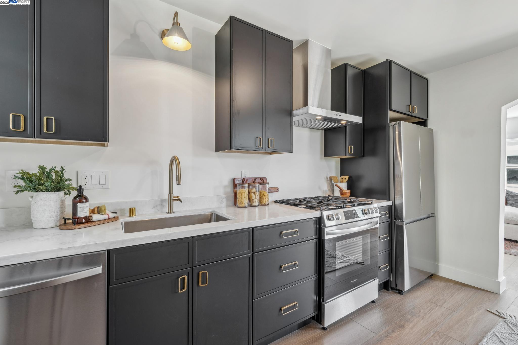 Detail Gallery Image 49 of 60 For 1129 Wellington Street, Oakland,  CA 94602 - – Beds | – Baths