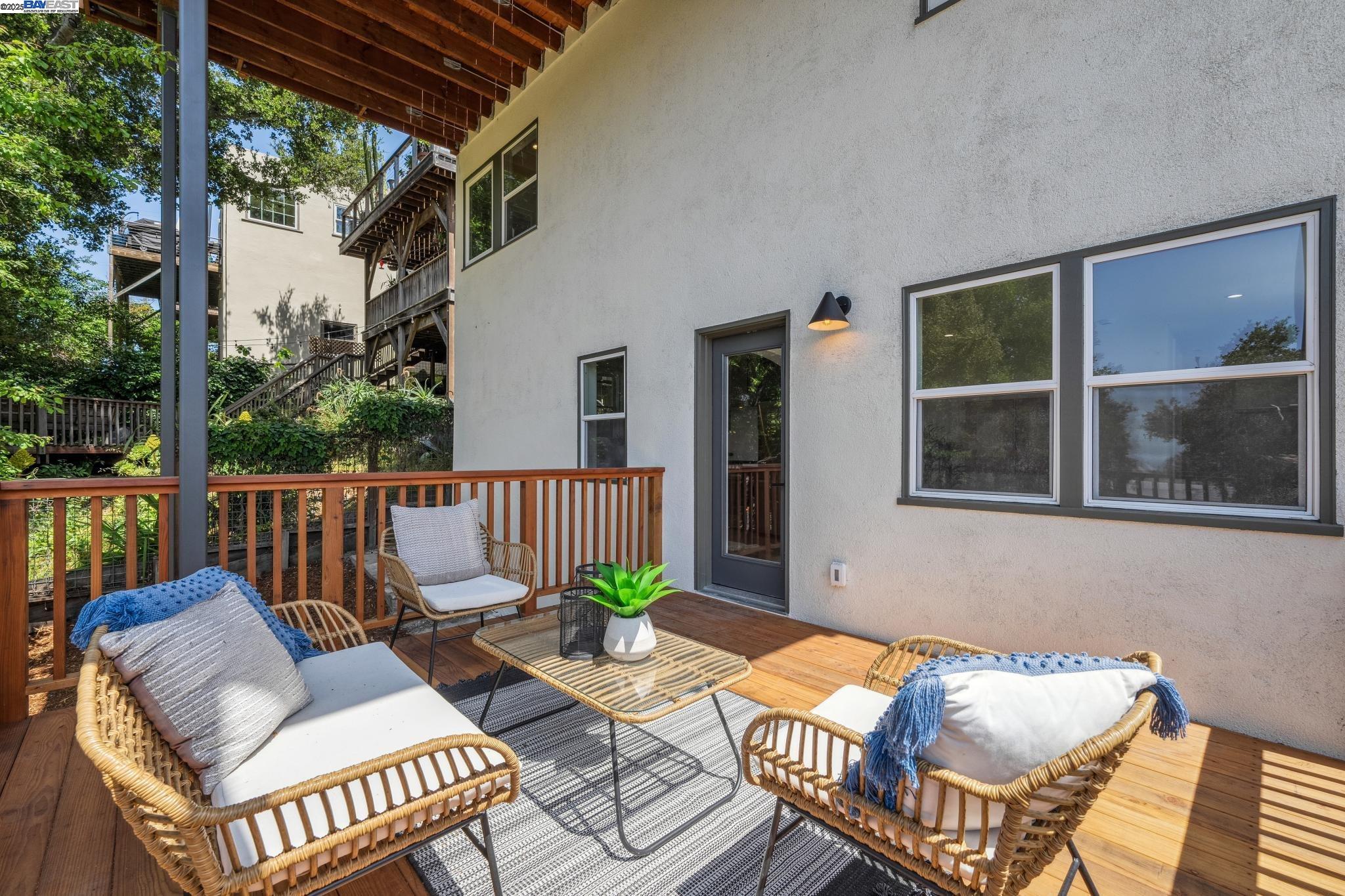 Detail Gallery Image 51 of 60 For 1129 Wellington Street, Oakland,  CA 94602 - – Beds | – Baths