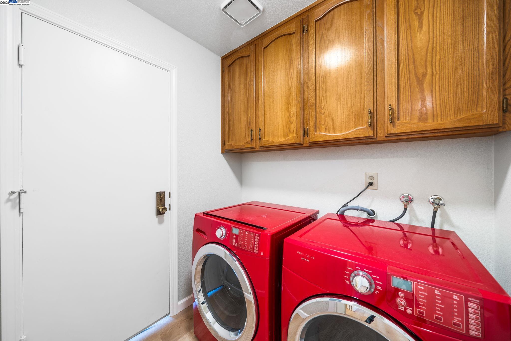 Detail Gallery Image 22 of 32 For 473 Andrea Cir, Livermore,  CA 94550 - 3 Beds | 2/1 Baths