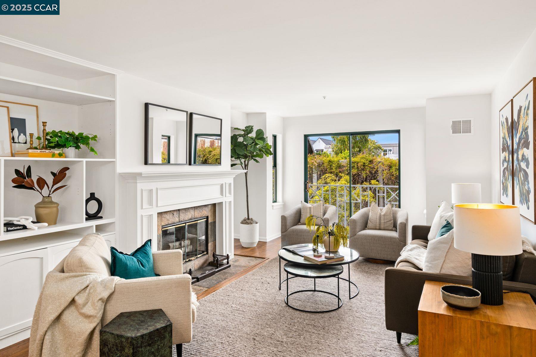 Thumbnail for 650 Chestnut Street #205,  San Francisco, CA 94133