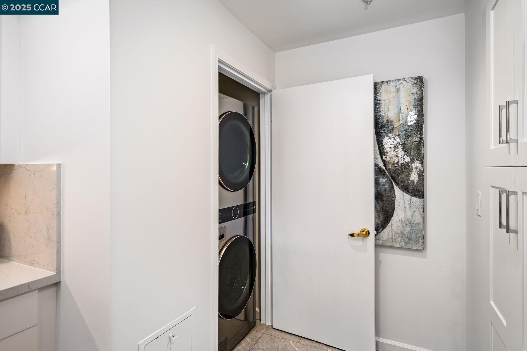 Detail Gallery Image 15 of 35 For 650 Chestnut Street #205,  San Francisco,  CA 94133 - 3 Beds | 2 Baths