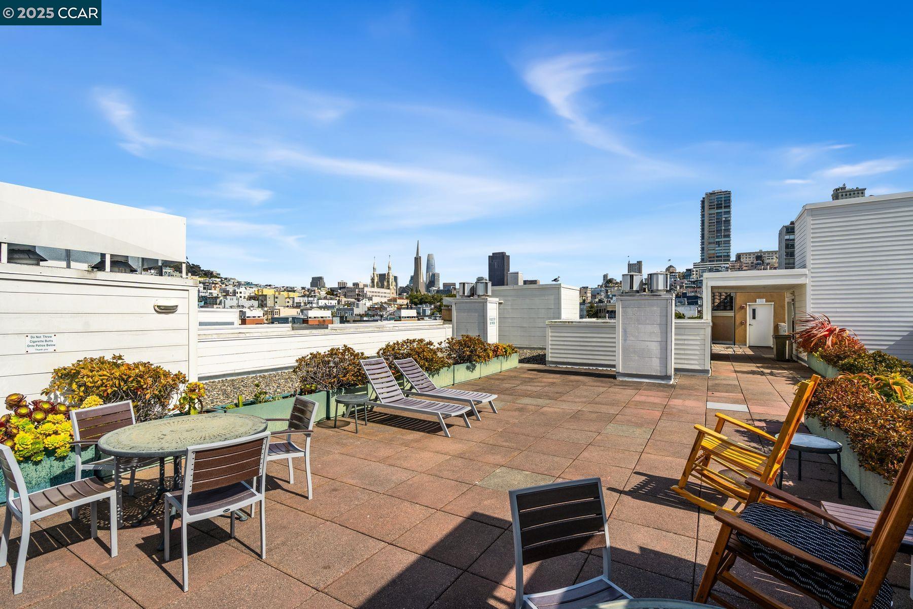 Detail Gallery Image 30 of 35 For 650 Chestnut Street #205,  San Francisco,  CA 94133 - 3 Beds | 2 Baths