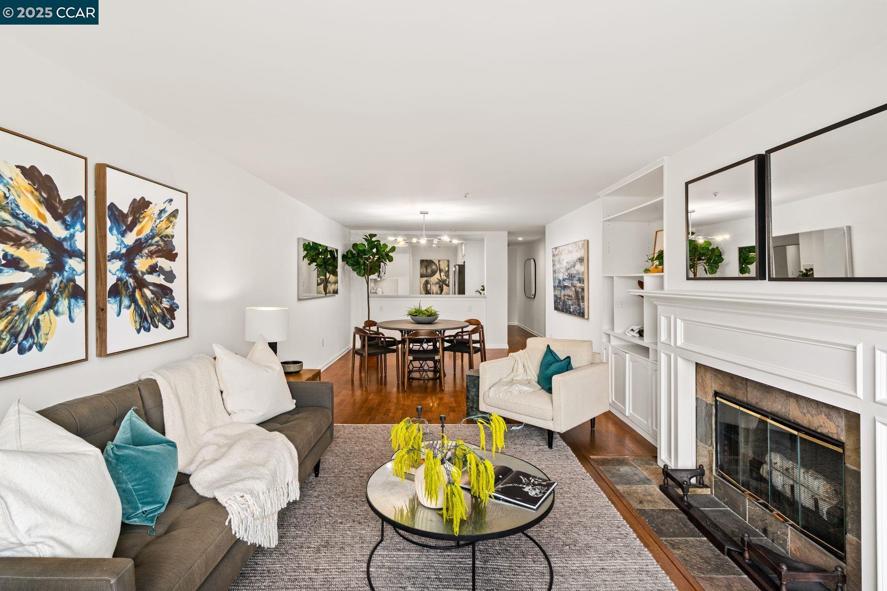 Detail Gallery Image 6 of 35 For 650 Chestnut Street #205,  San Francisco,  CA 94133 - 3 Beds | 2 Baths