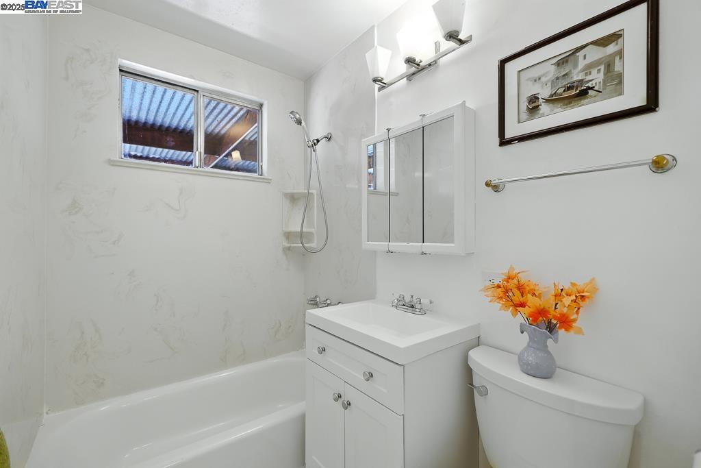Detail Gallery Image 16 of 20 For 1608 Keller Ave, San Lorenzo,  CA 94580 - 3 Beds | 1 Baths