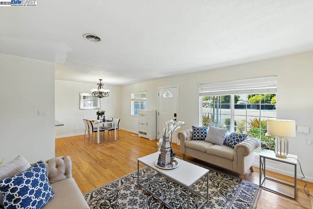 Detail Gallery Image 5 of 20 For 1608 Keller Ave, San Lorenzo,  CA 94580 - 3 Beds | 1 Baths