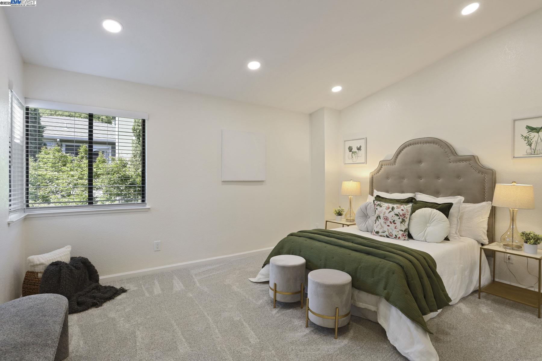 Detail Gallery Image 29 of 44 For 7650 Arbor Creek Cir, Dublin,  CA 94568 - 2 Beds | 2 Baths