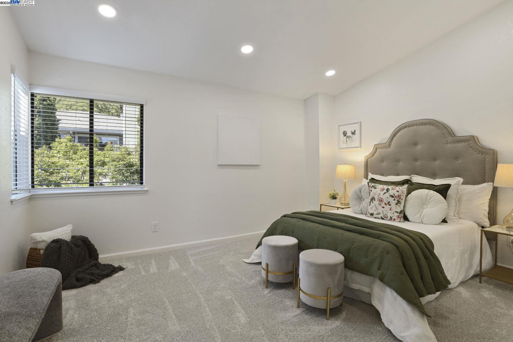 Detail Gallery Image 34 of 44 For 7650 Arbor Creek Cir, Dublin,  CA 94568 - 2 Beds | 2 Baths