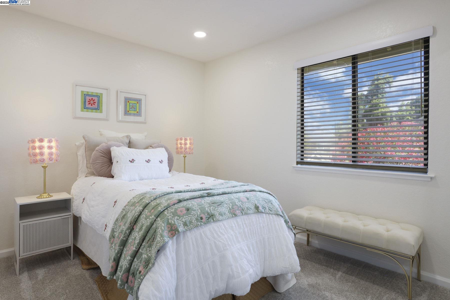 Detail Gallery Image 35 of 44 For 7650 Arbor Creek Cir, Dublin,  CA 94568 - 2 Beds | 2 Baths