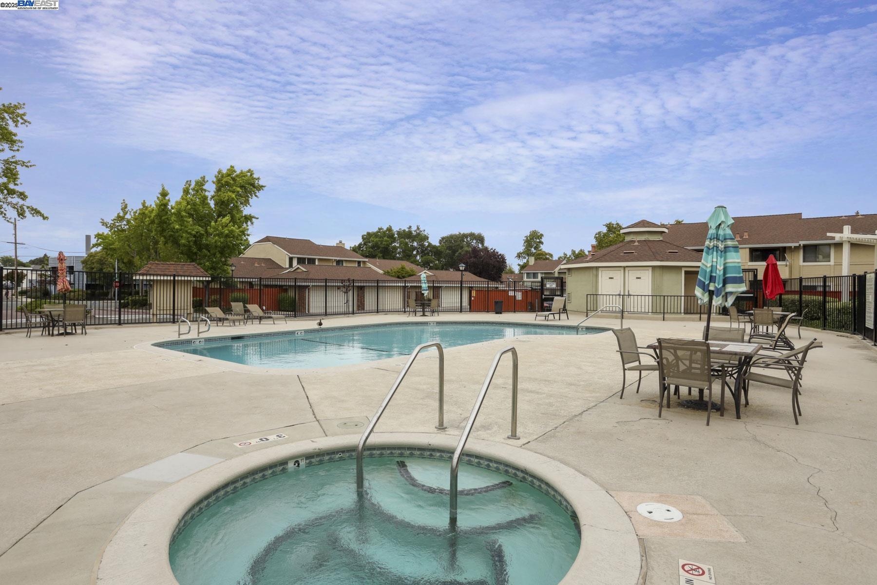 Detail Gallery Image 44 of 44 For 7650 Arbor Creek Cir, Dublin,  CA 94568 - 2 Beds | 2 Baths