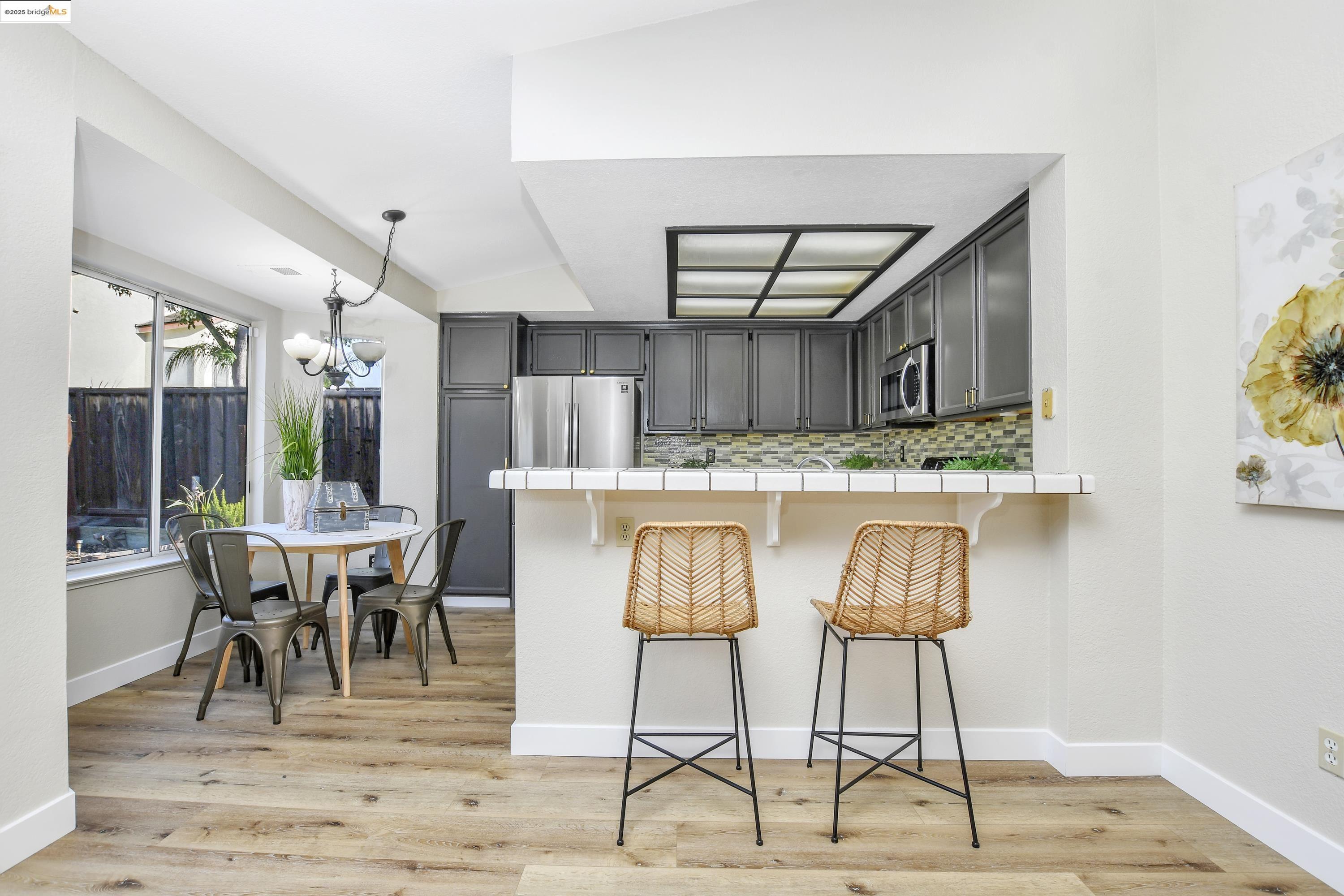 Detail Gallery Image 6 of 30 For 315 Helena Ct, Oakley,  CA 94561 - 3 Beds | 2 Baths