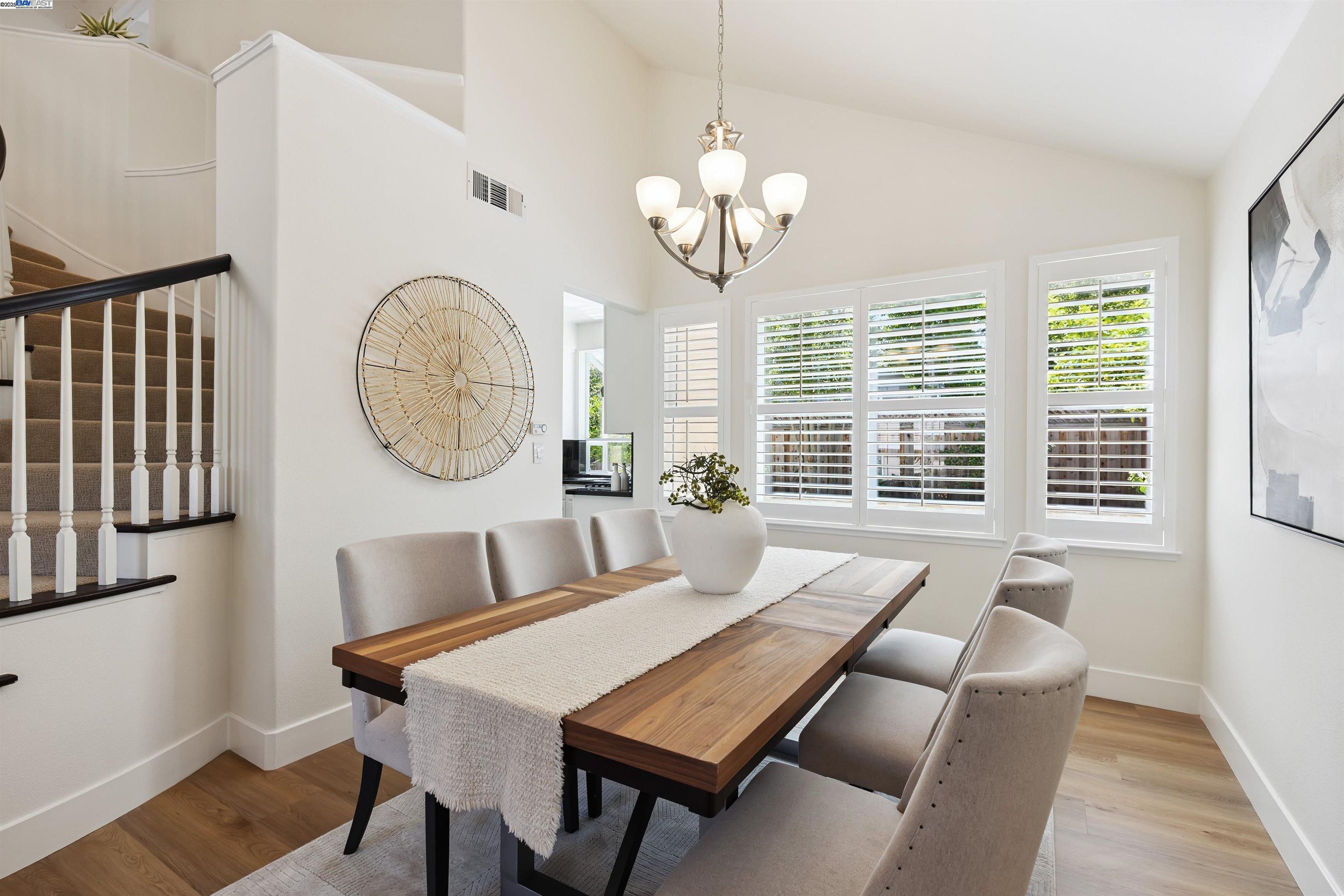 Detail Gallery Image 11 of 50 For 1687 Silverwood Ct, Danville,  CA 94526 - 4 Beds | 2/1 Baths