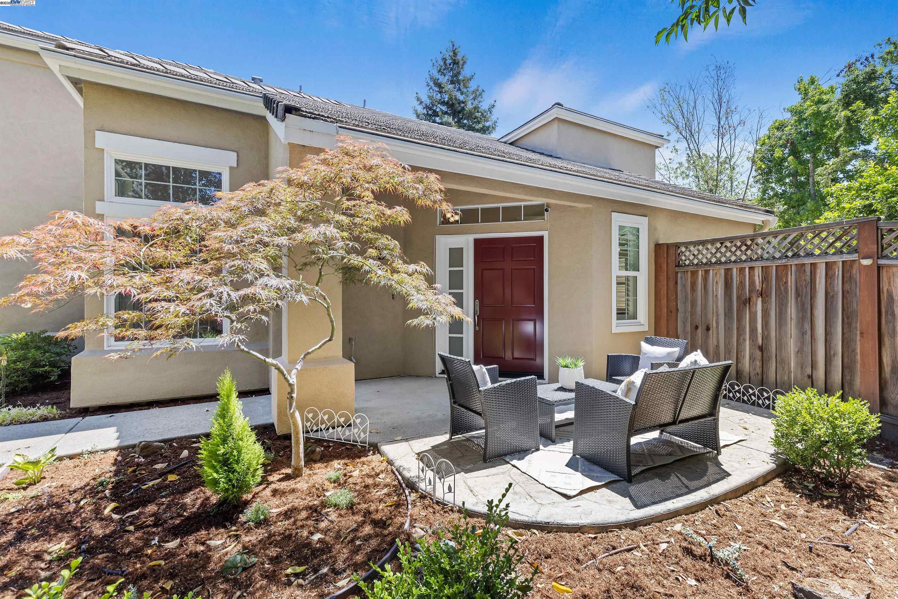 Detail Gallery Image 4 of 50 For 1687 Silverwood Ct, Danville,  CA 94526 - 4 Beds | 2/1 Baths