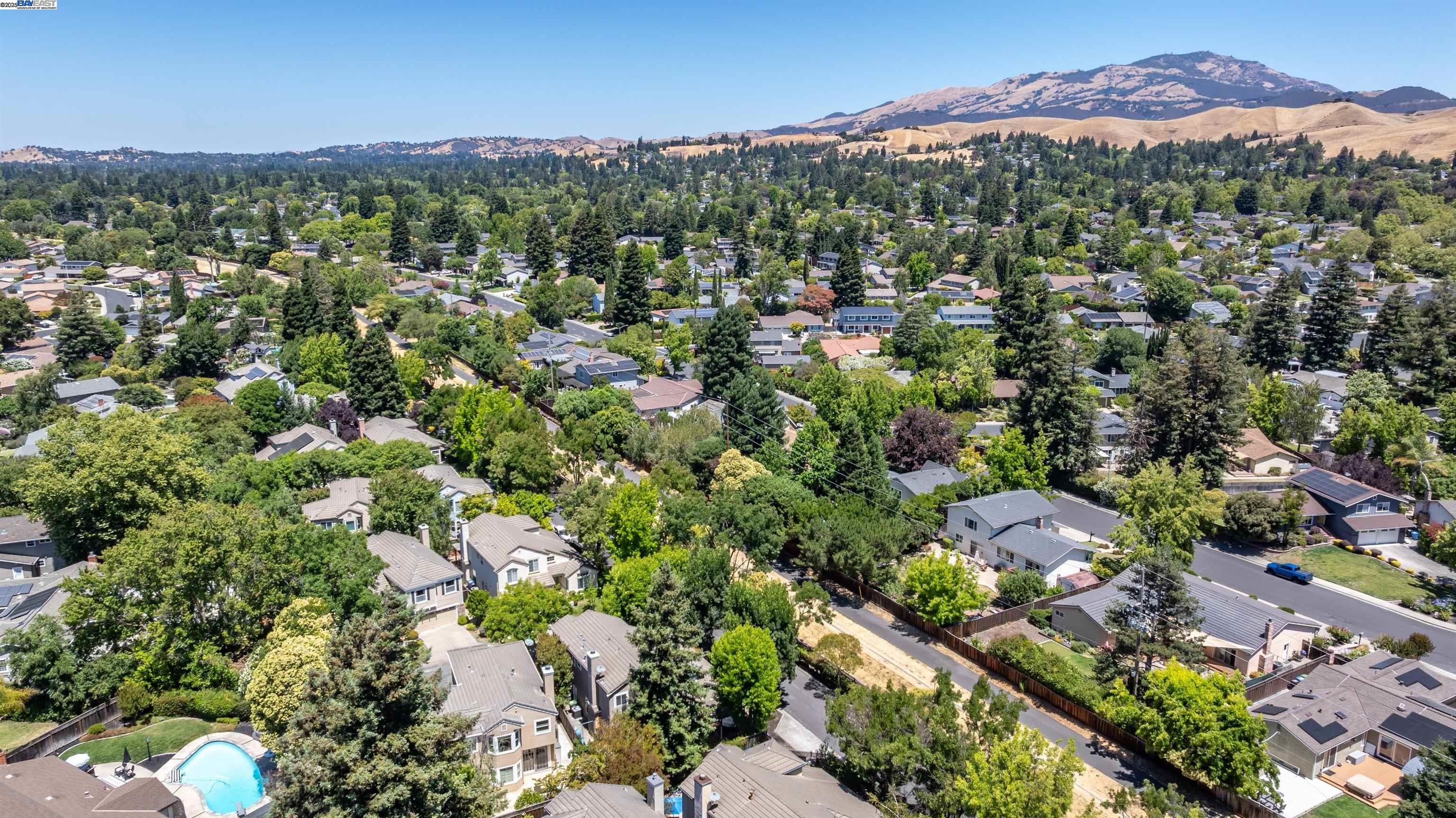 Detail Gallery Image 48 of 50 For 1687 Silverwood Ct, Danville,  CA 94526 - 4 Beds | 2/1 Baths