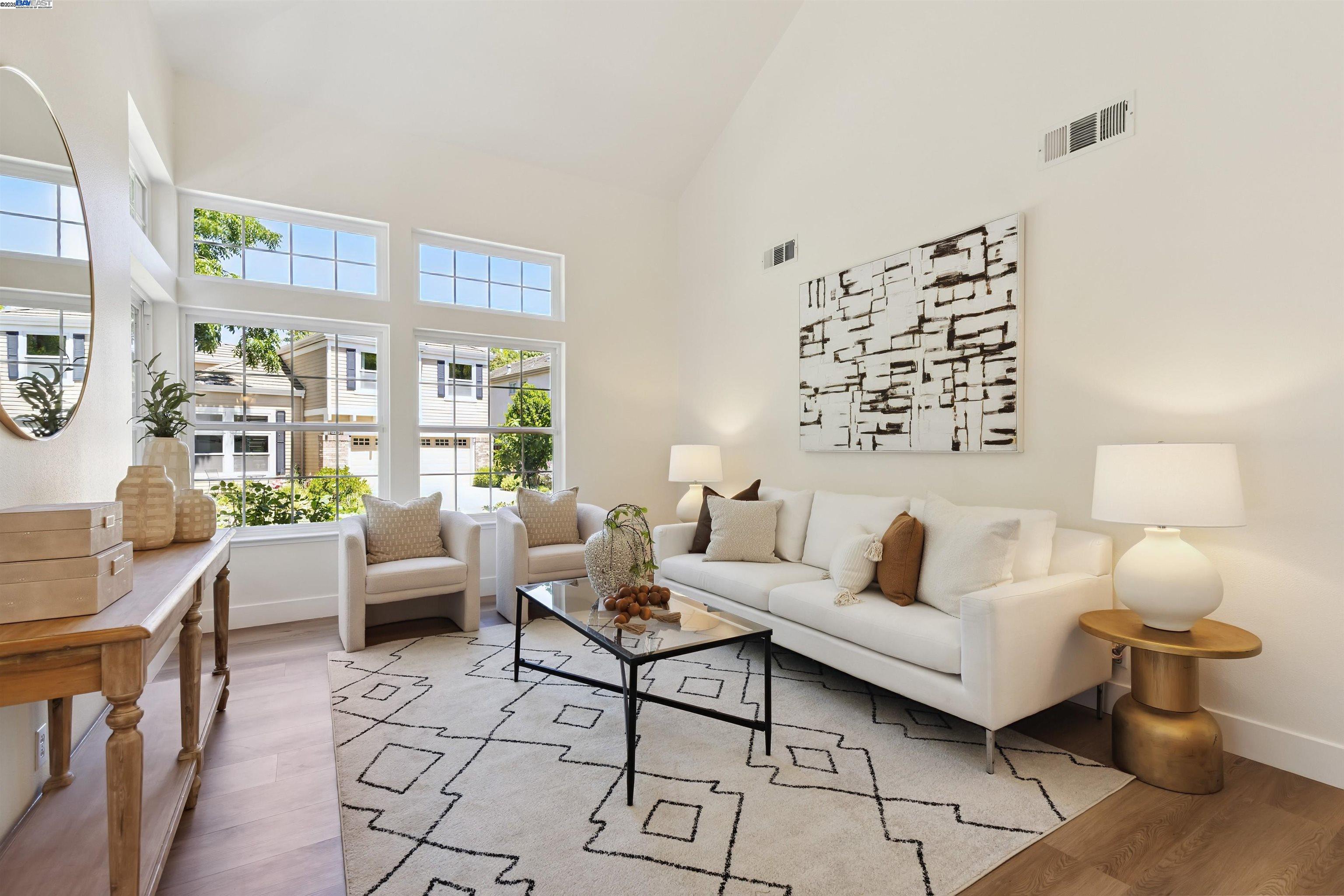 Detail Gallery Image 8 of 50 For 1687 Silverwood Ct, Danville,  CA 94526 - 4 Beds | 2/1 Baths