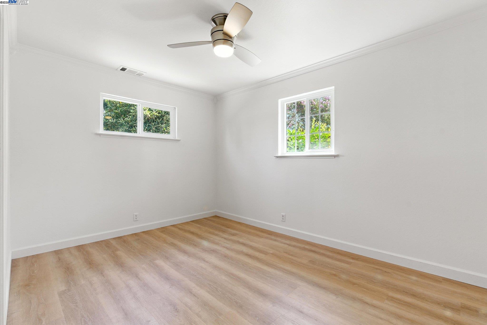 Detail Gallery Image 24 of 41 For 3417 Wren Ave, Concord,  CA 94519-2330 - 3 Beds | 2 Baths