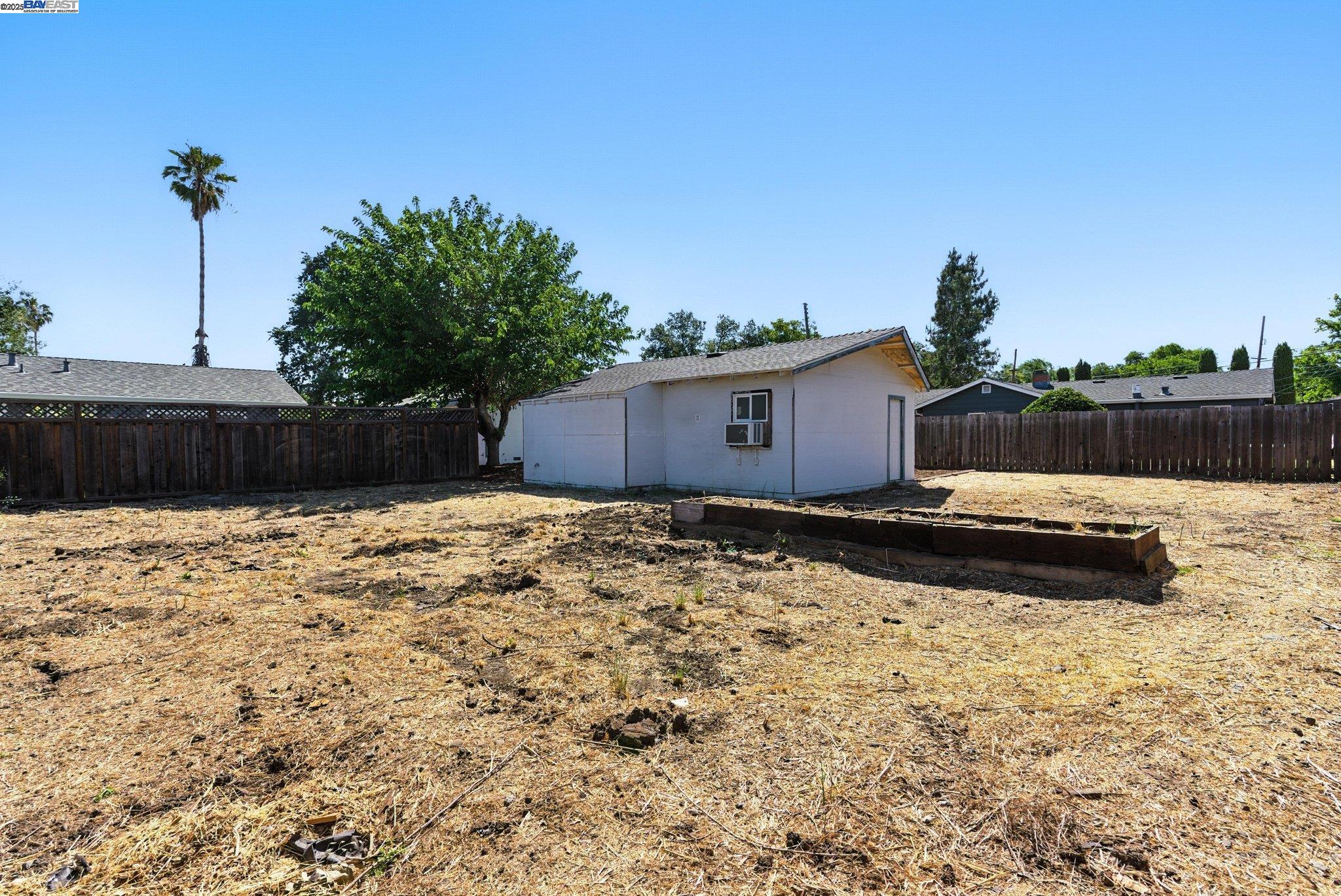Detail Gallery Image 39 of 41 For 3417 Wren Ave, Concord,  CA 94519-2330 - 3 Beds | 2 Baths