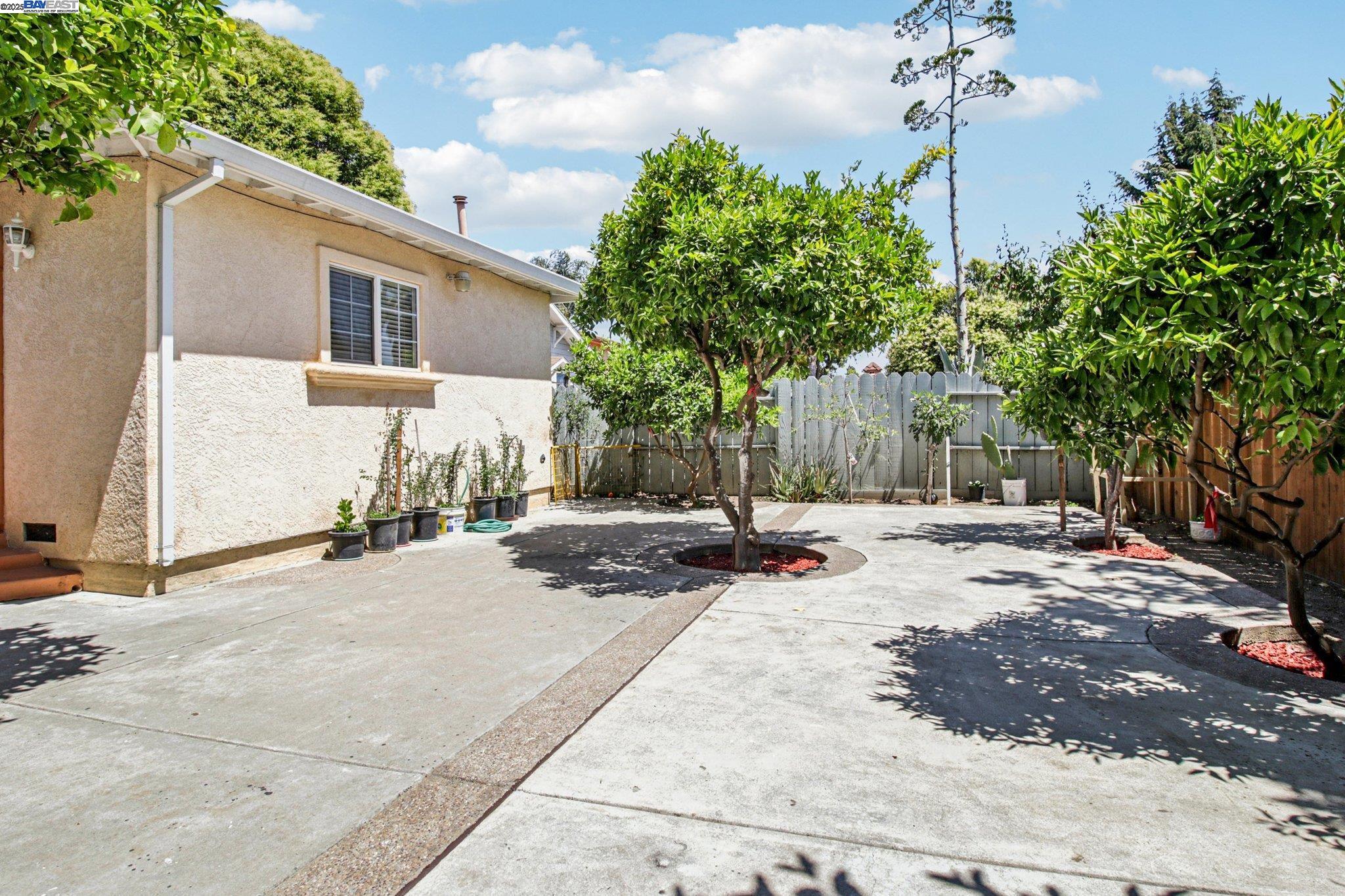 Detail Gallery Image 12 of 17 For 33643 3rd St, Union City,  CA 94587 - 3 Beds | 2 Baths