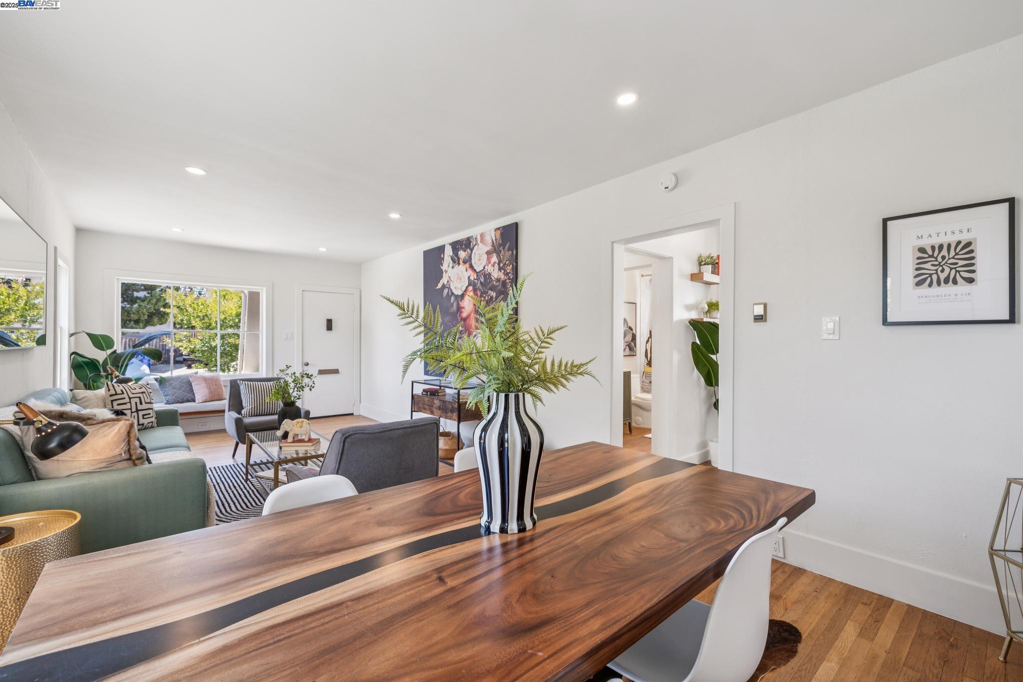 Detail Gallery Image 11 of 39 For 4712 Tompkins Avenue, Oakland,  CA 94619 - 2 Beds | 1 Baths