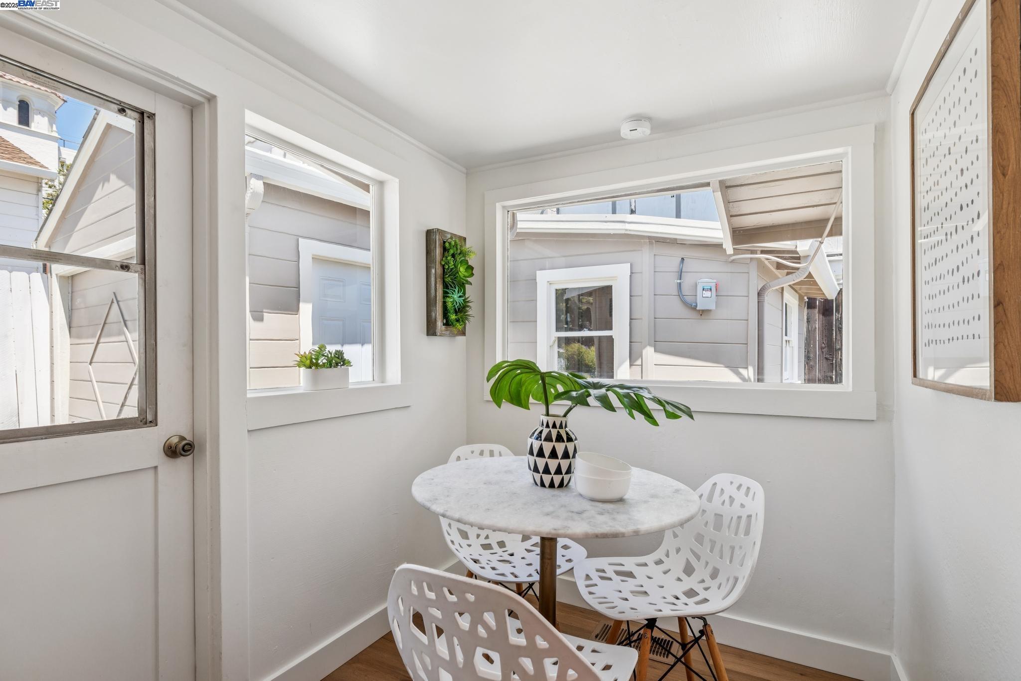 Detail Gallery Image 19 of 39 For 4712 Tompkins Avenue, Oakland,  CA 94619 - 2 Beds | 1 Baths