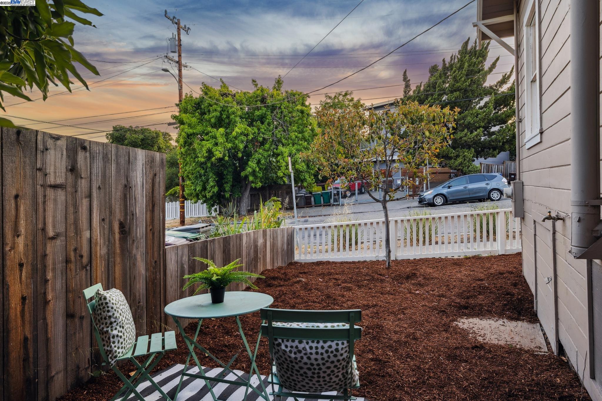 Detail Gallery Image 27 of 39 For 4712 Tompkins Avenue, Oakland,  CA 94619 - 2 Beds | 1 Baths