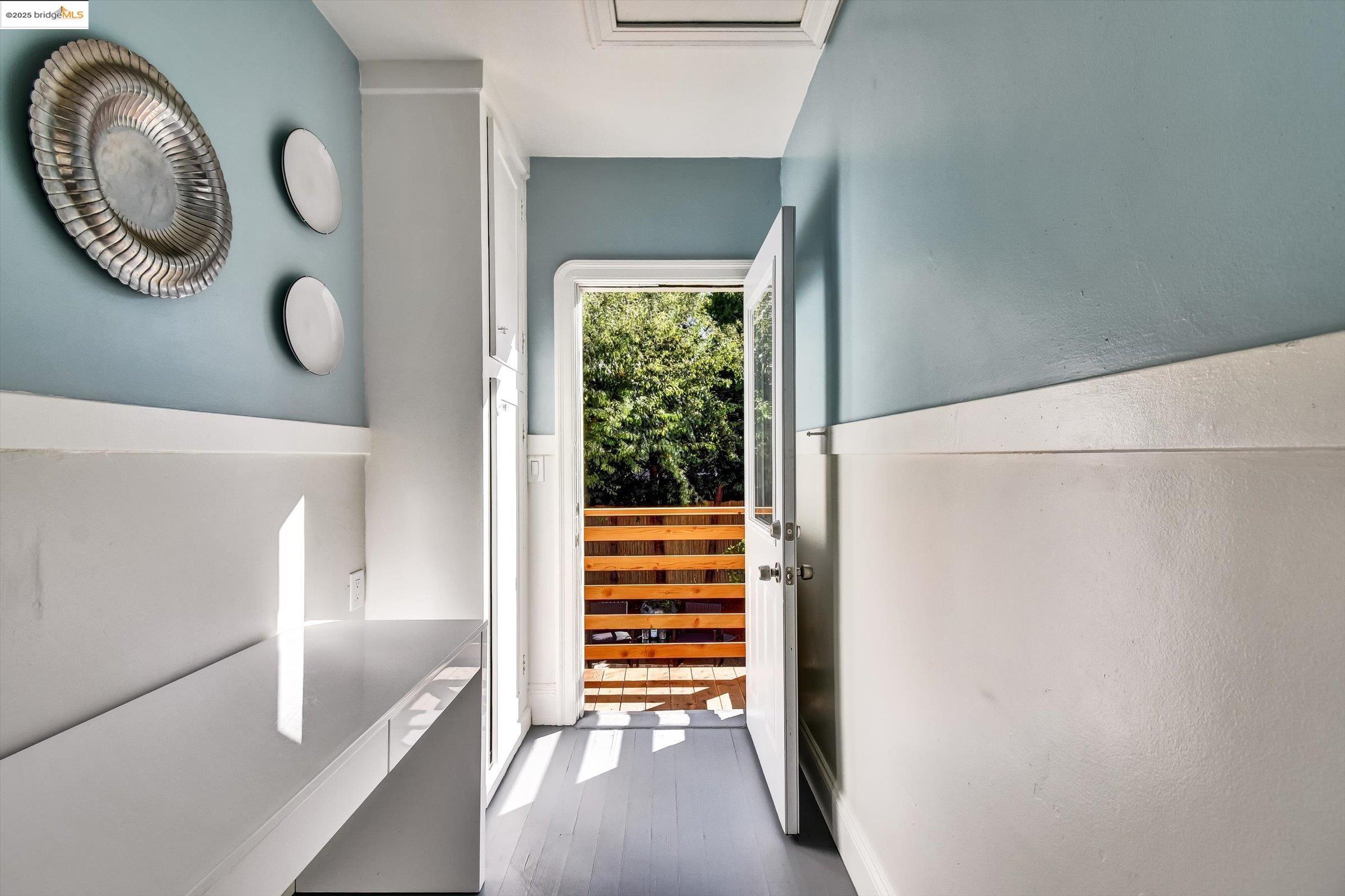 Detail Gallery Image 21 of 36 For 5459 Brookdale Ave., Oakland,  CA 94619 - 2 Beds | 1 Baths