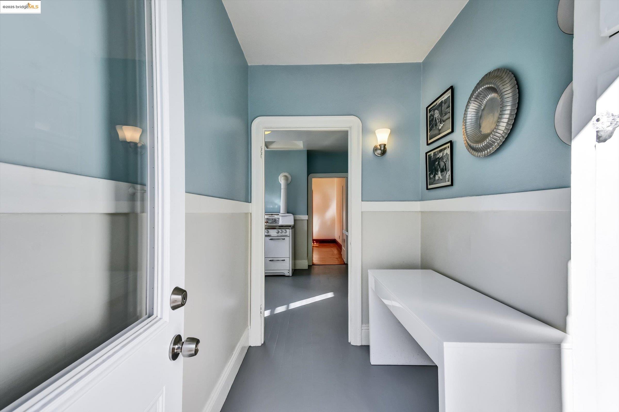 Detail Gallery Image 22 of 36 For 5459 Brookdale Ave., Oakland,  CA 94619 - 2 Beds | 1 Baths
