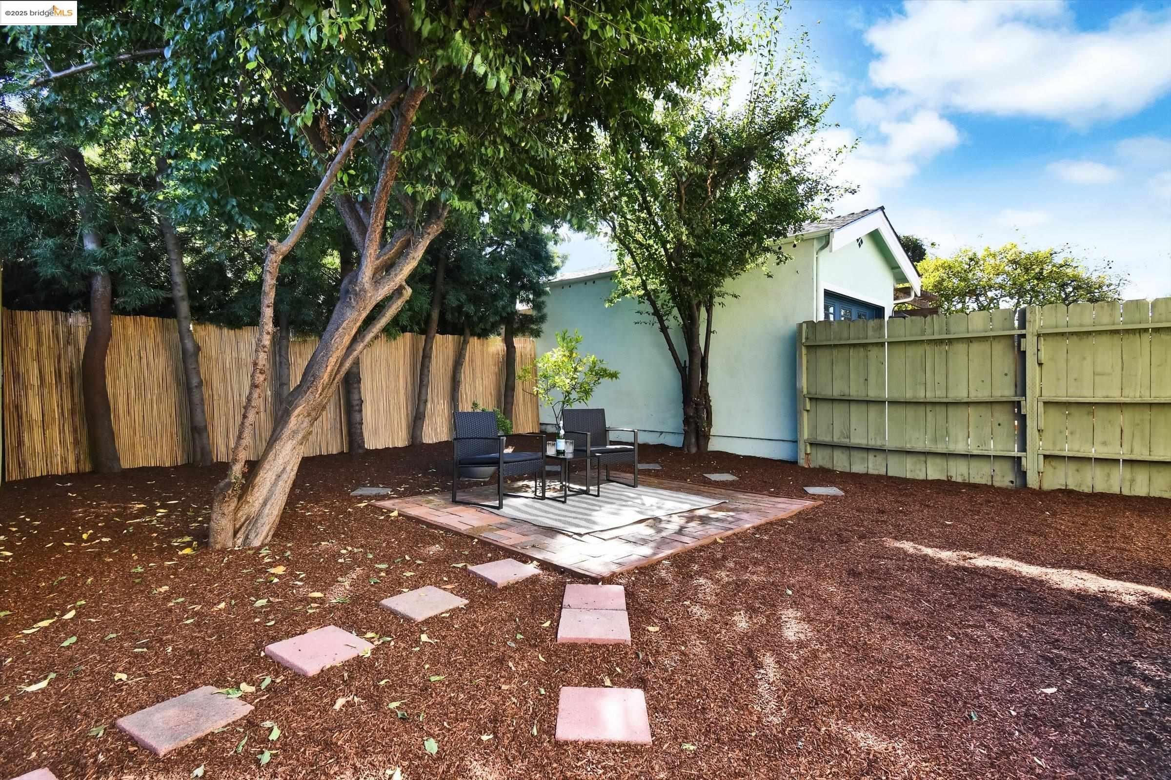 Detail Gallery Image 30 of 36 For 5459 Brookdale Ave., Oakland,  CA 94619 - 2 Beds | 1 Baths