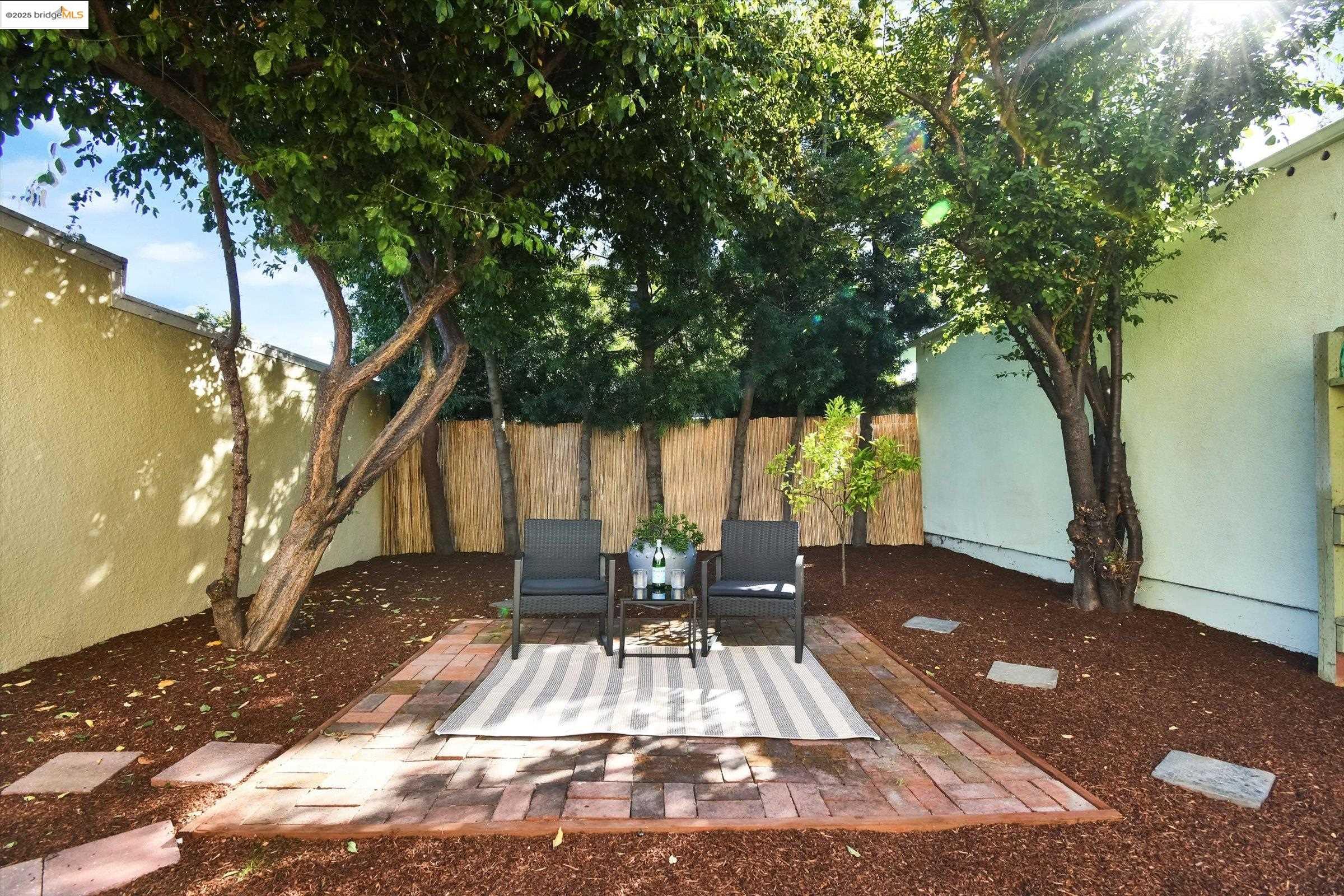 Detail Gallery Image 31 of 36 For 5459 Brookdale Ave., Oakland,  CA 94619 - 2 Beds | 1 Baths