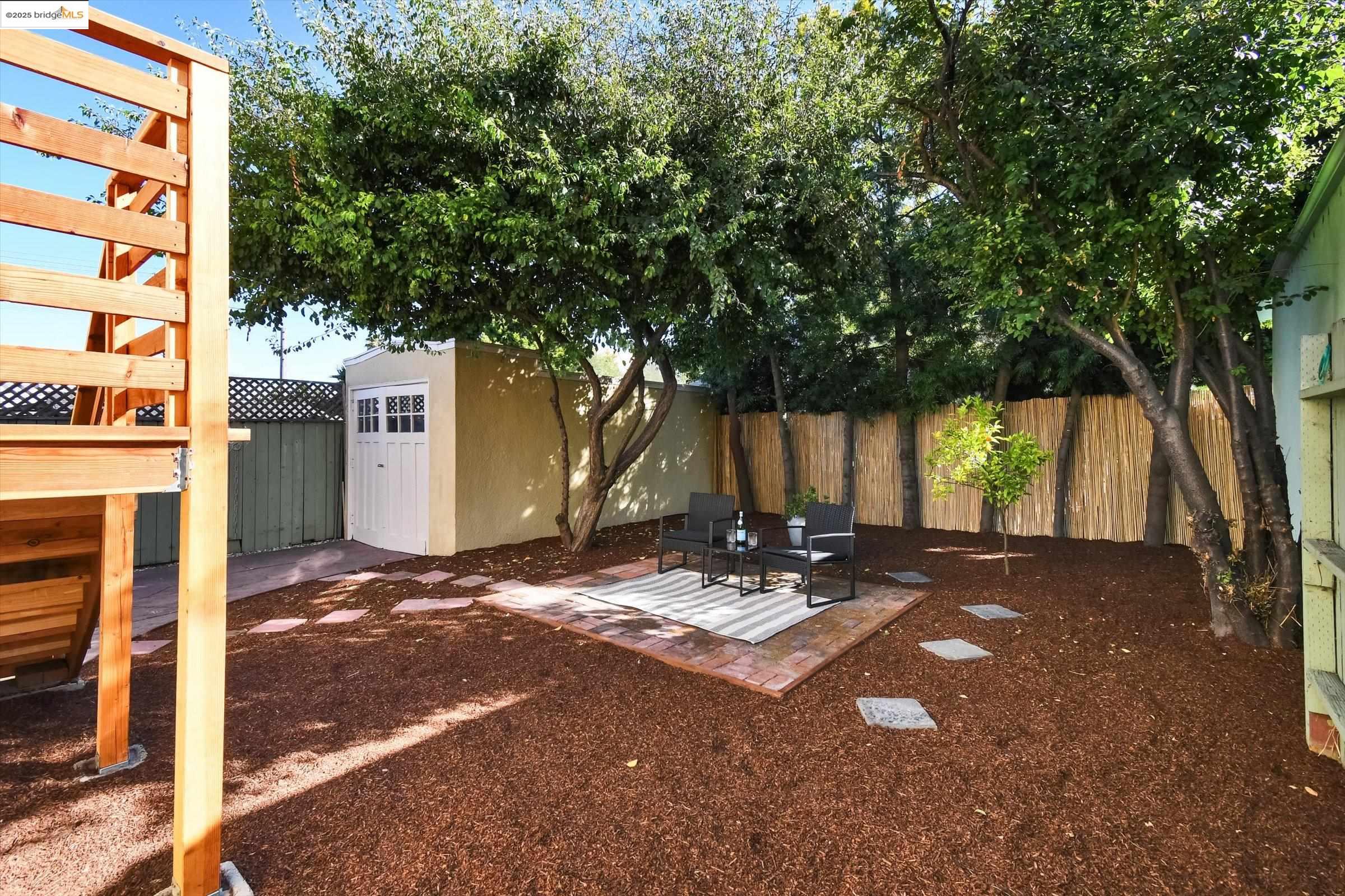 Detail Gallery Image 32 of 36 For 5459 Brookdale Ave., Oakland,  CA 94619 - 2 Beds | 1 Baths
