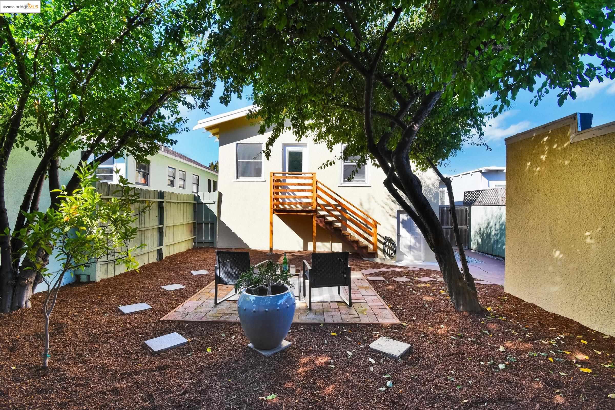 Detail Gallery Image 33 of 36 For 5459 Brookdale Ave., Oakland,  CA 94619 - 2 Beds | 1 Baths