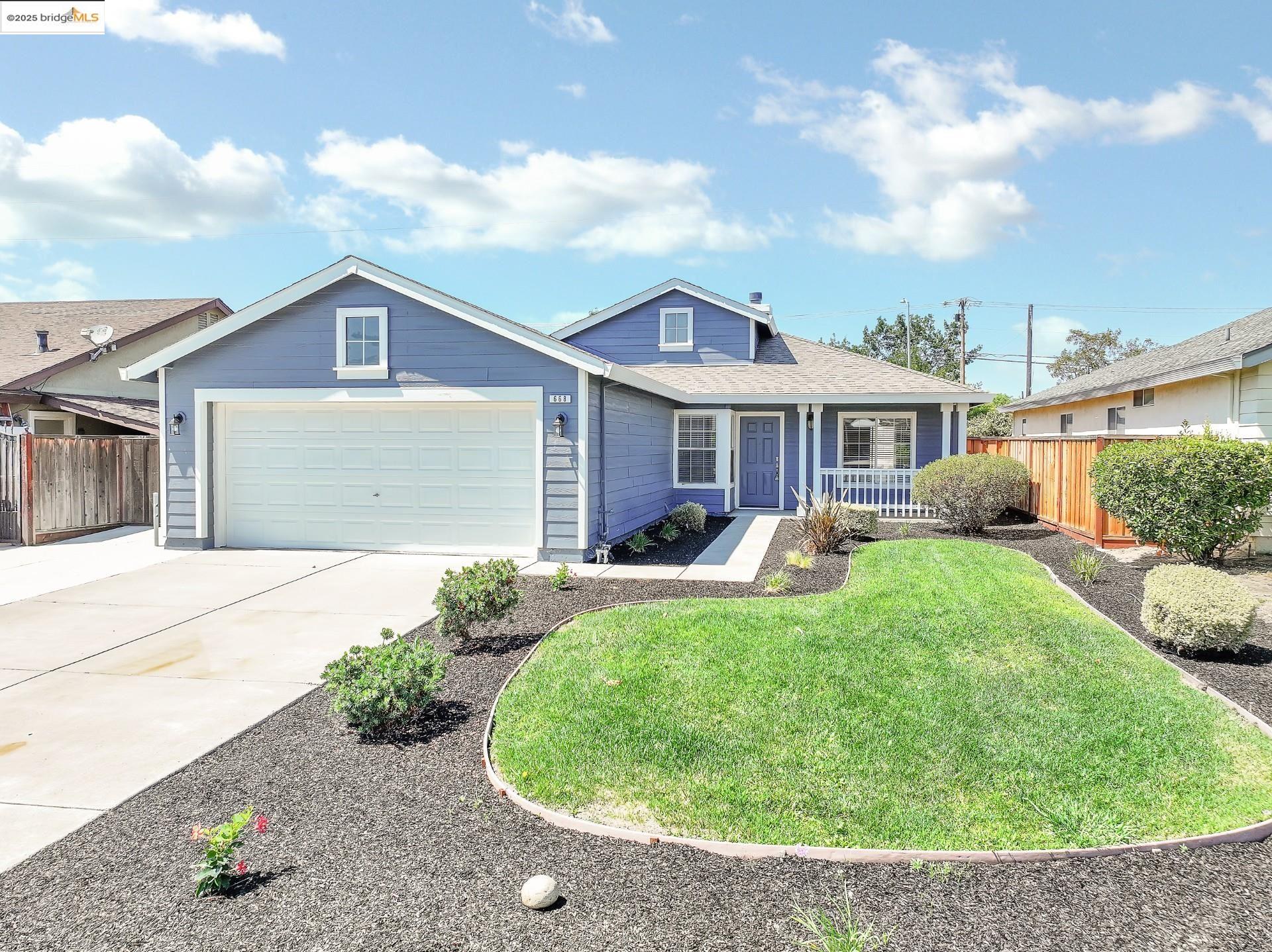 Detail Gallery Image 1 of 23 For 668 Miller Dr, Oakley,  CA 94561 - 3 Beds | 2 Baths