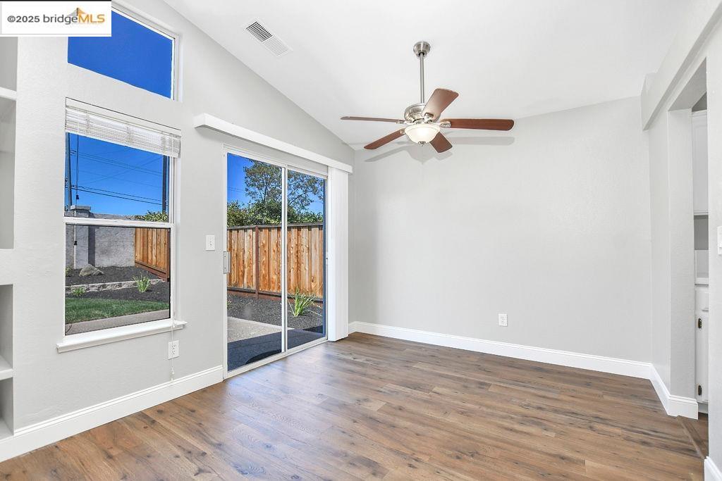 Detail Gallery Image 9 of 23 For 668 Miller Dr, Oakley,  CA 94561 - 3 Beds | 2 Baths