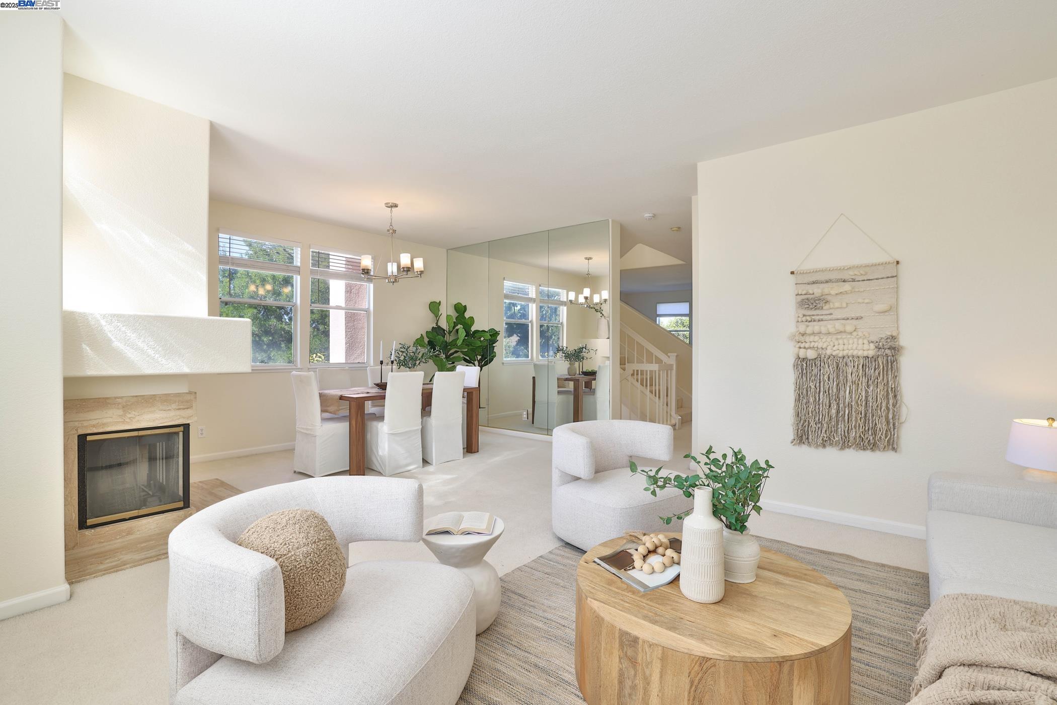 Detail Gallery Image 24 of 46 For 11030 via Sorrento, Cupertino,  CA 95014 - 4 Beds | 3/1 Baths